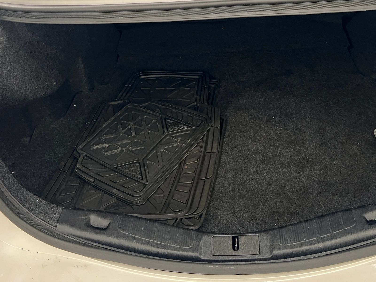 Thumbnail: 2020 Ford Fusion - 7