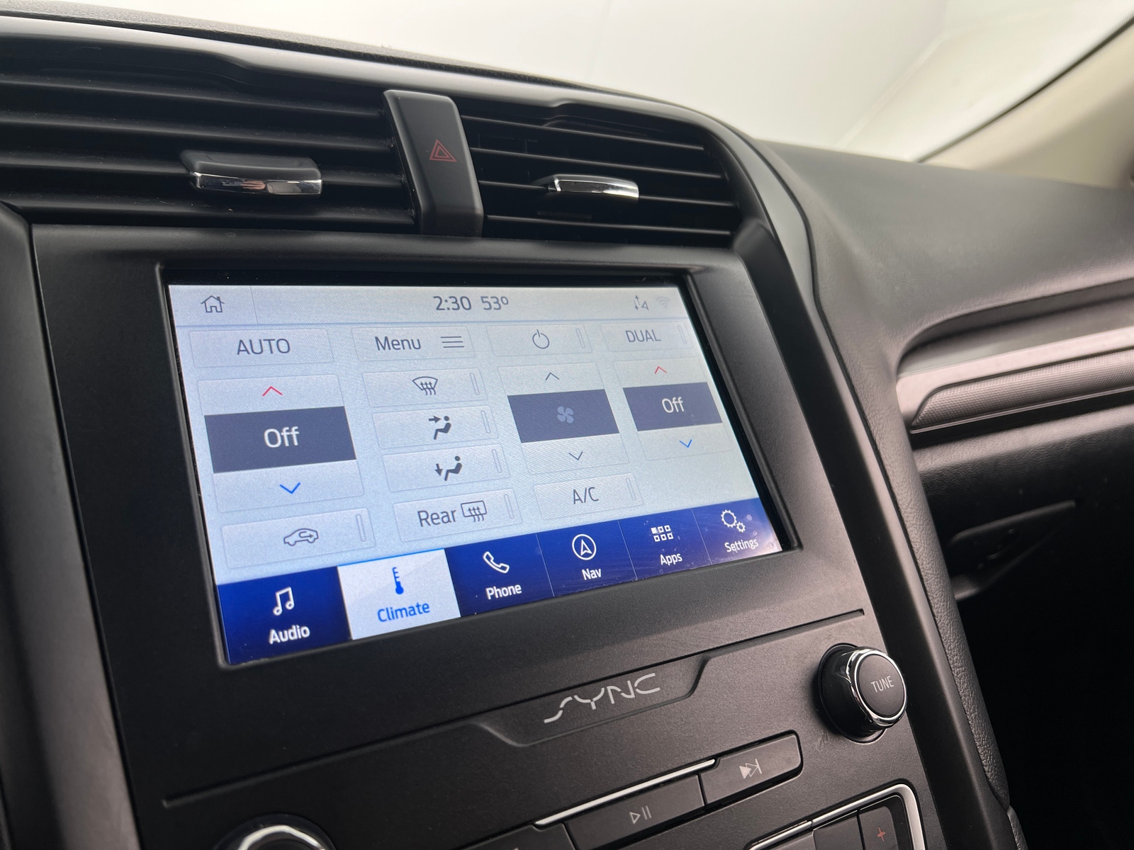 Thumbnail: 2020 Ford Fusion - 4