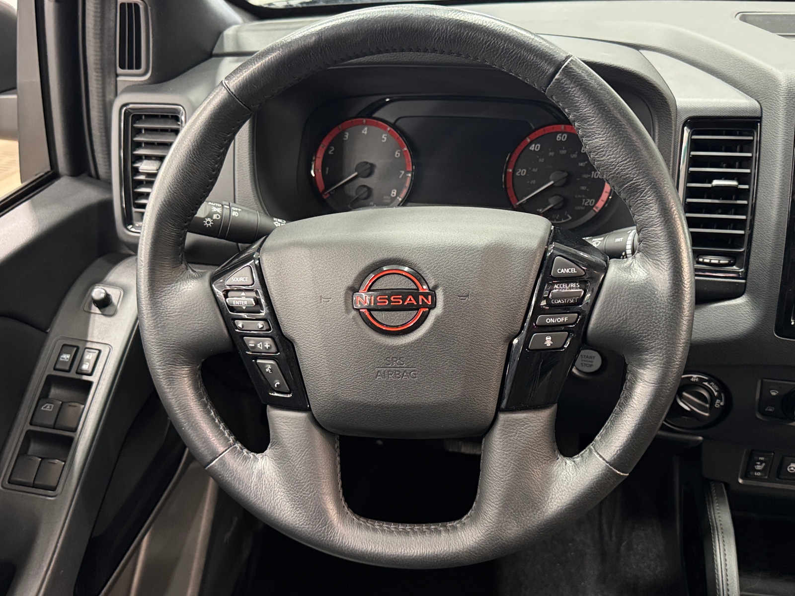 Thumbnail: 2022 Nissan Frontier - 4