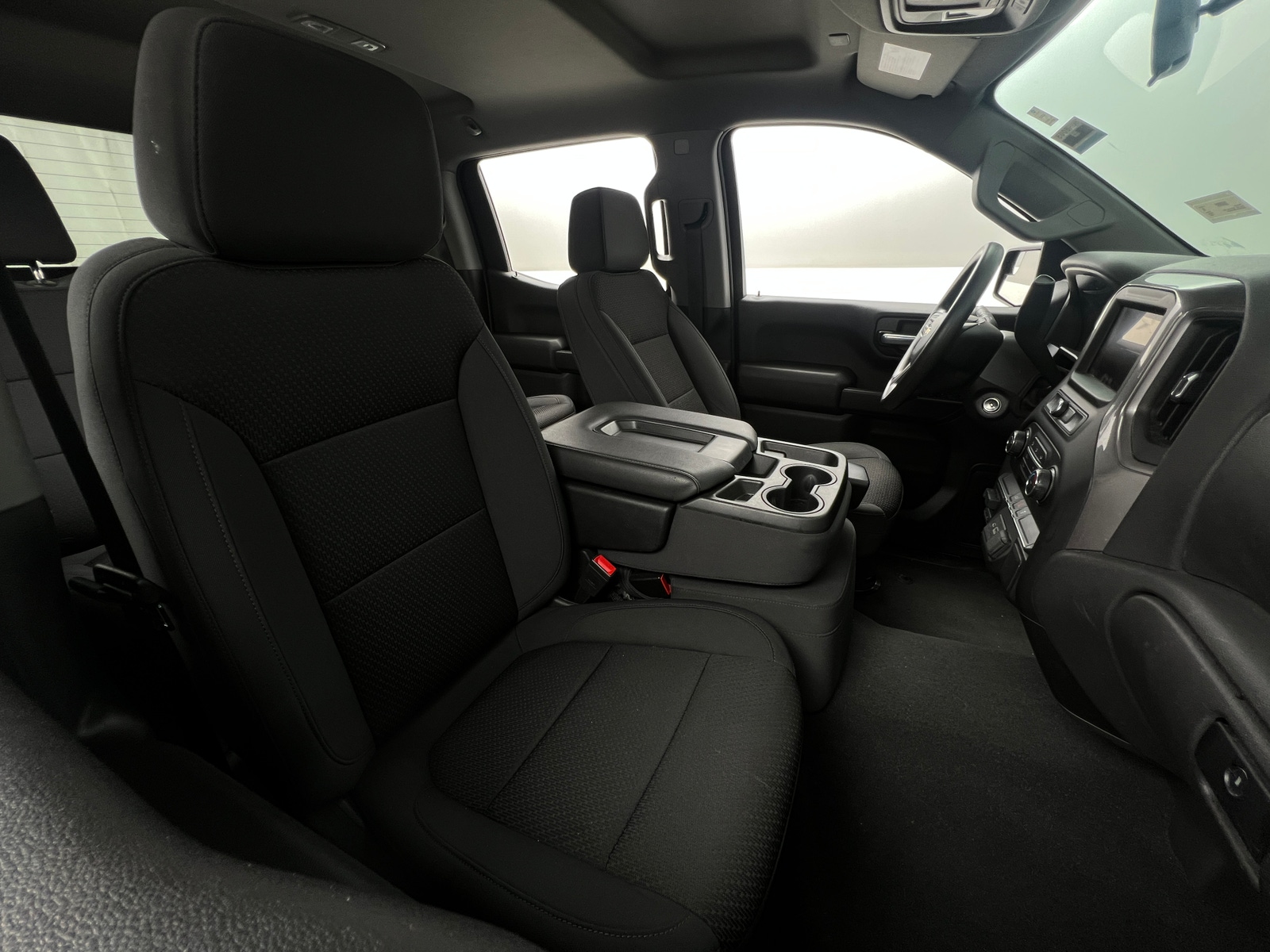 Thumbnail: 2021 Chevrolet Silverado 1500 - 2