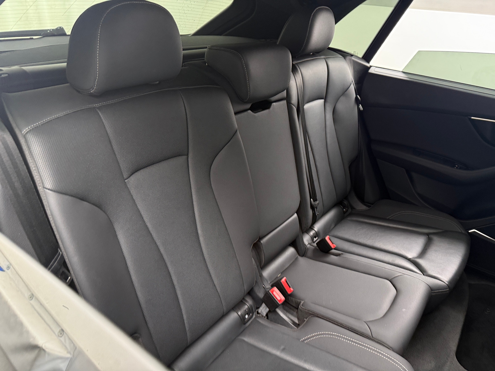 Thumbnail: 2019 Audi Q8 - 5