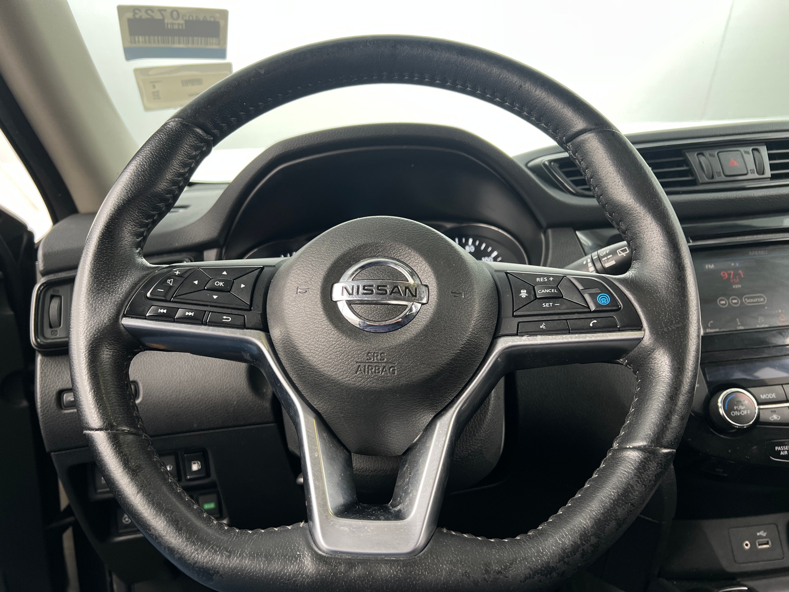 Thumbnail: 2019 Nissan Rogue - 5