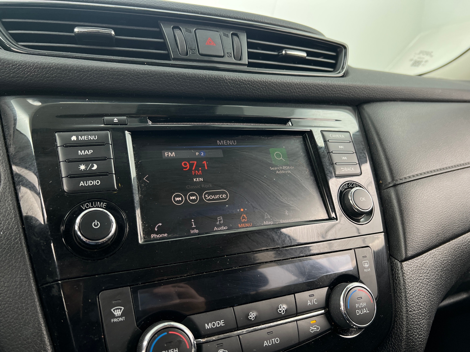 Thumbnail: 2019 Nissan Rogue - 4