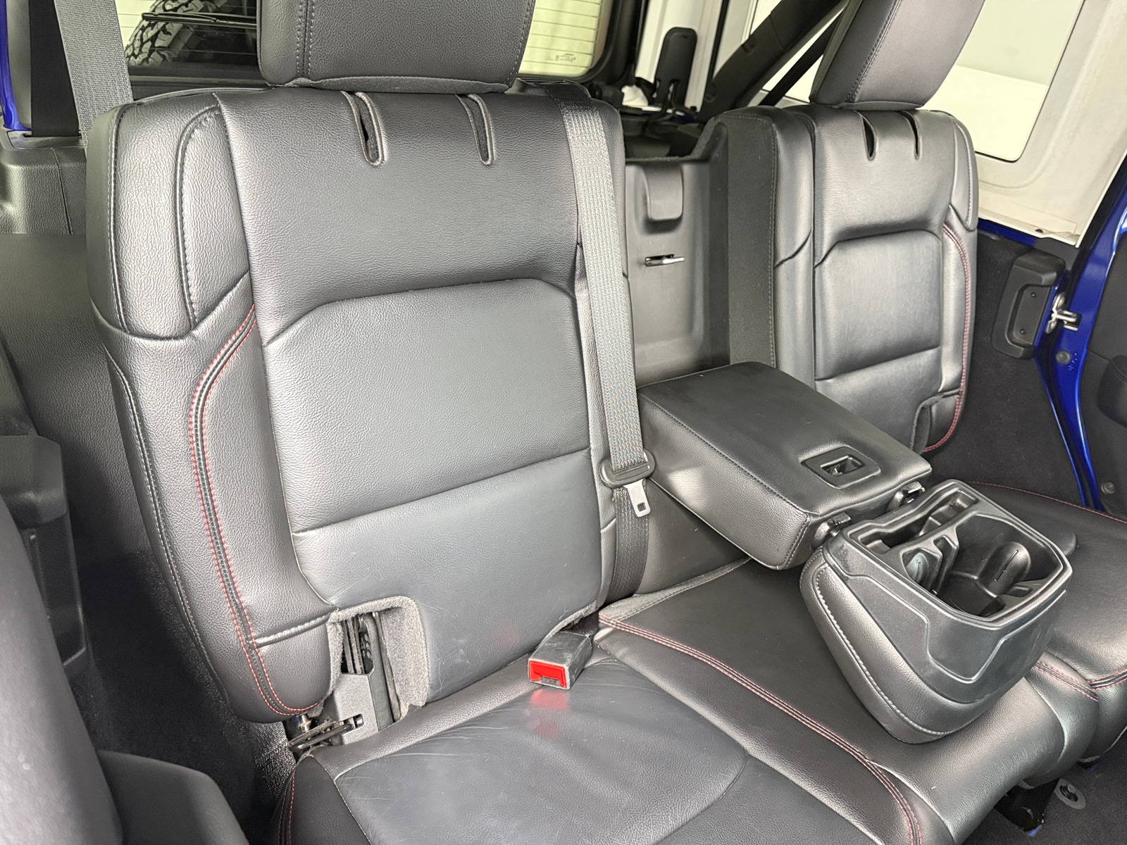 Thumbnail: 2020 Jeep Wrangler - 5