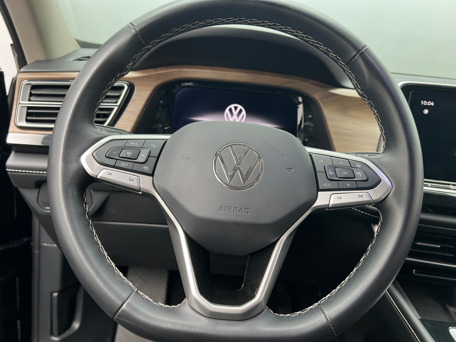 Thumbnail: 2024 Volkswagen Atlas - 4