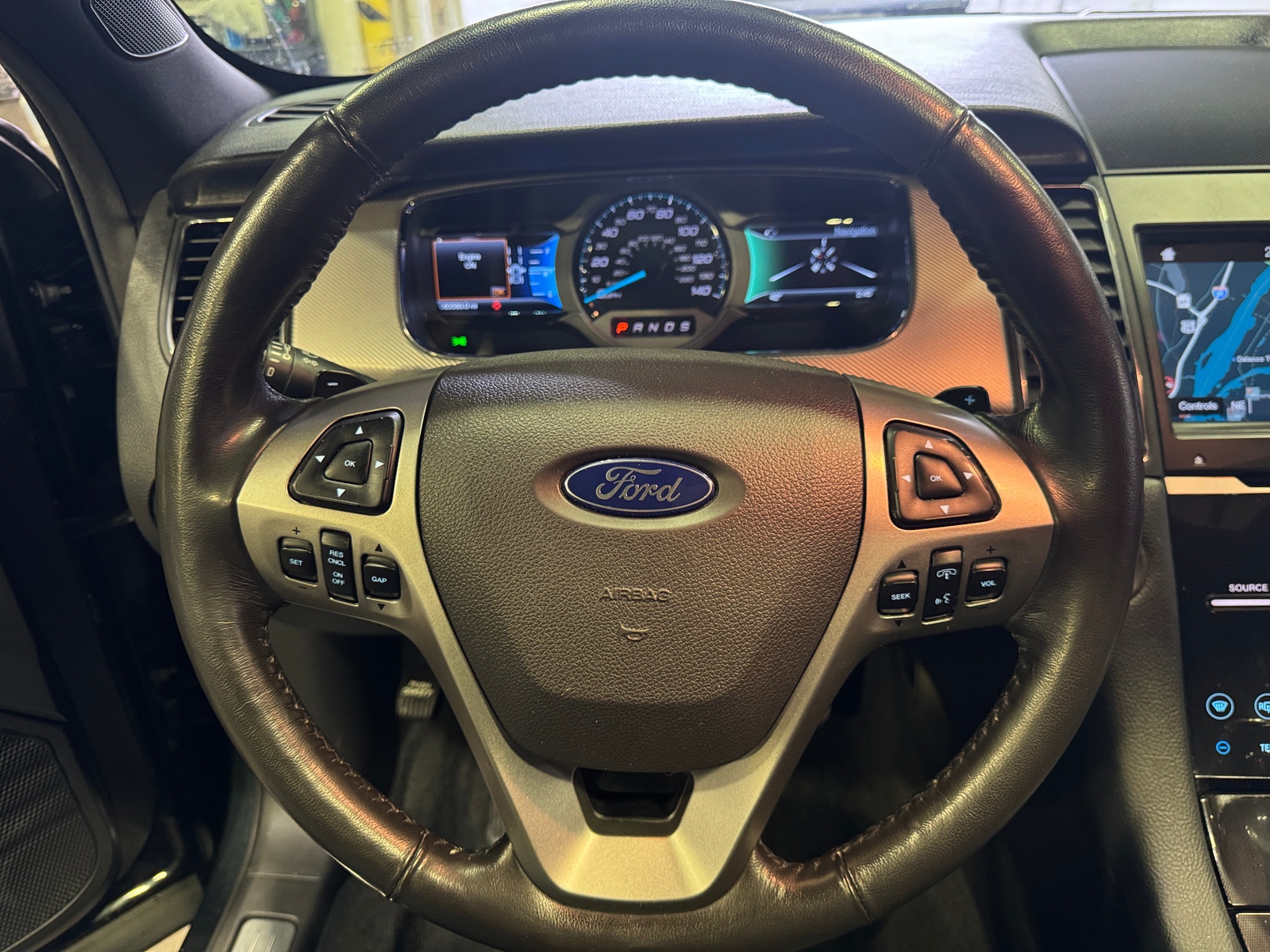 Thumbnail: 2016 Ford Taurus - 4