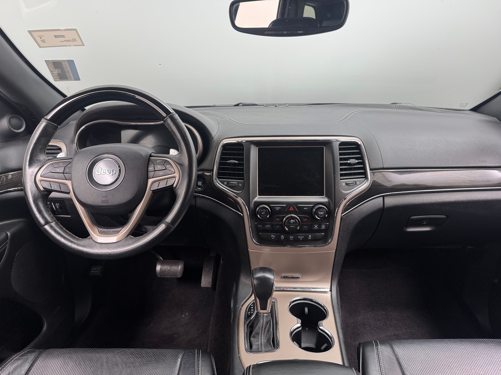 Thumbnail: 2017 Jeep Grand Cherokee - 2