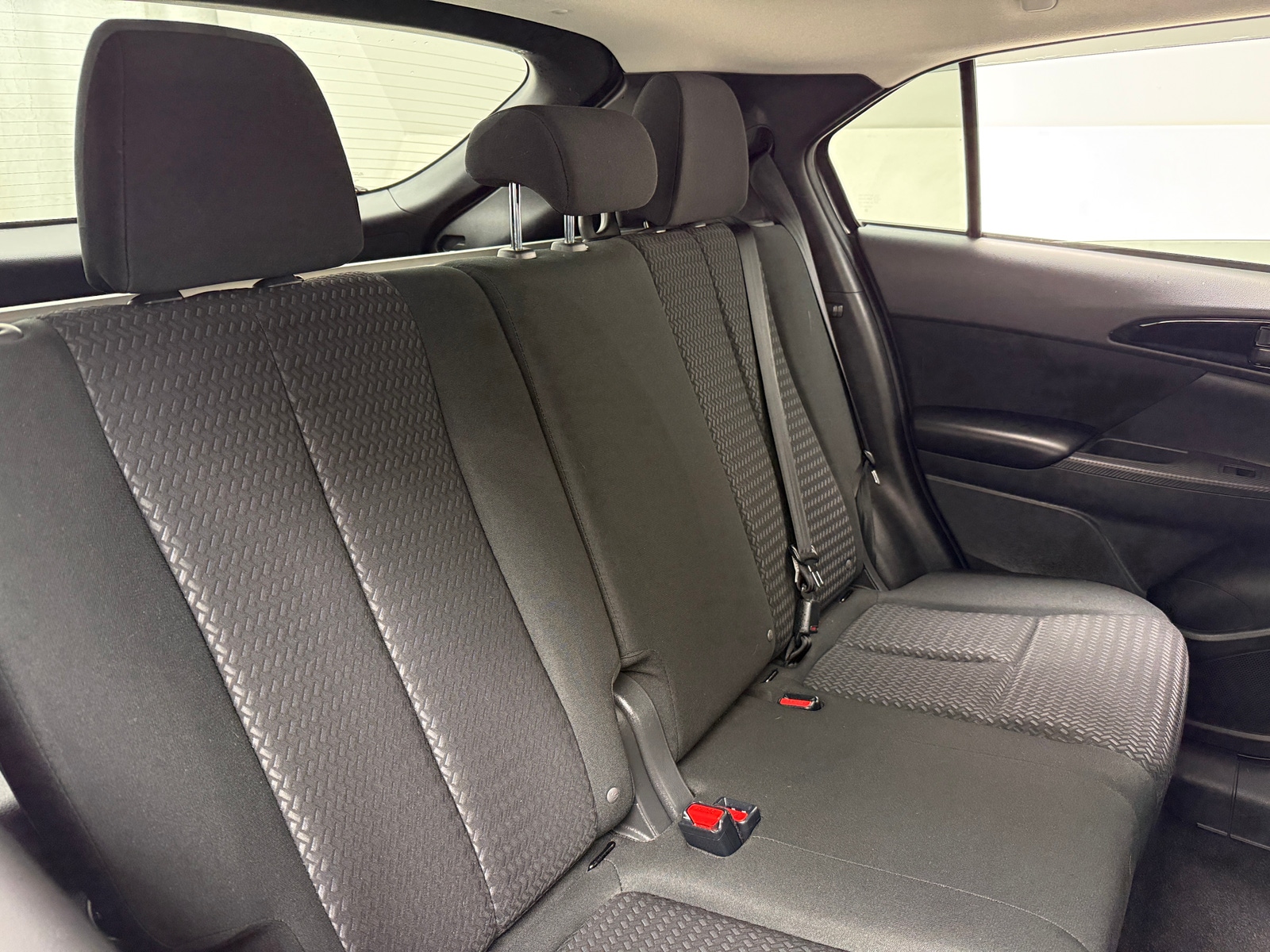 Thumbnail: 2024 Mitsubishi Eclipse Cross - 6