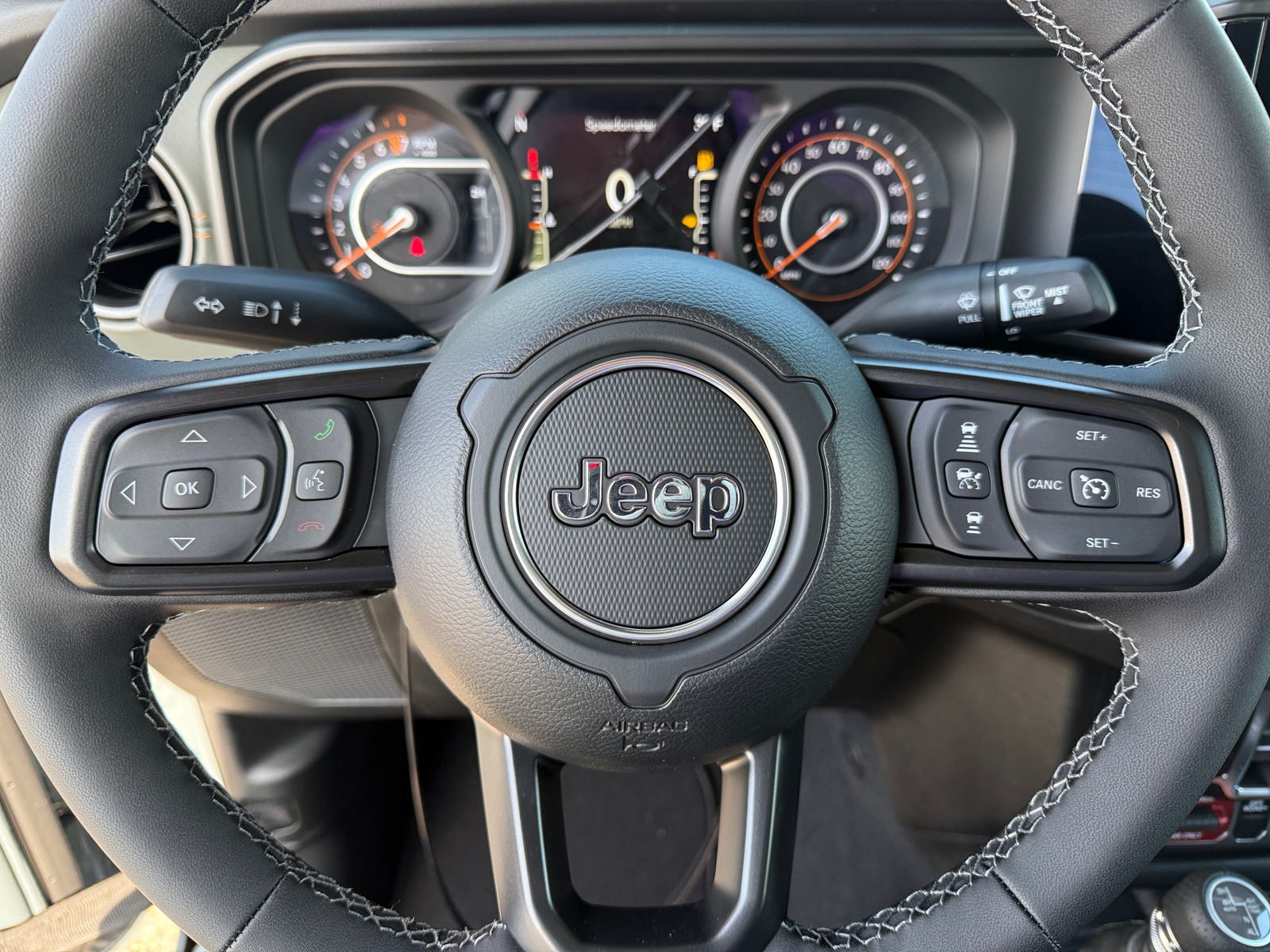 Thumbnail: 2026 Jeep Gladiator - 5