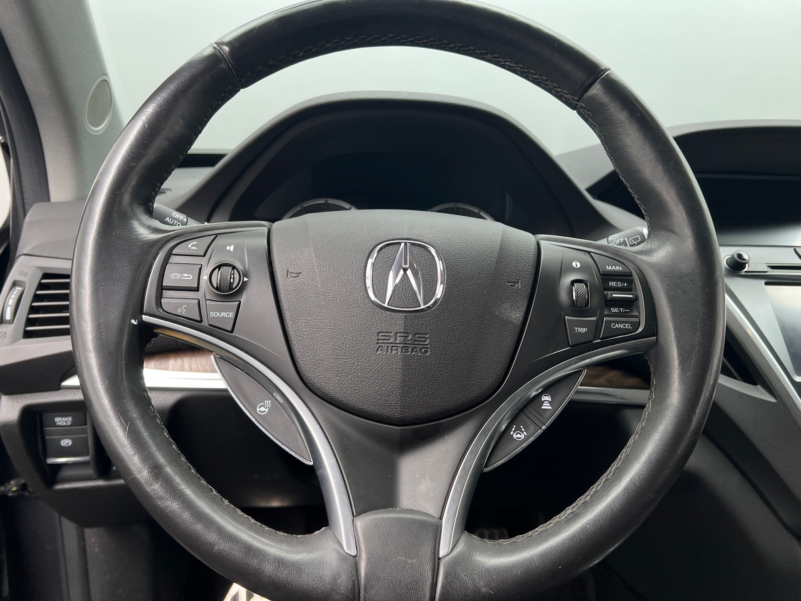 Thumbnail: 2017 Acura MDX - 4