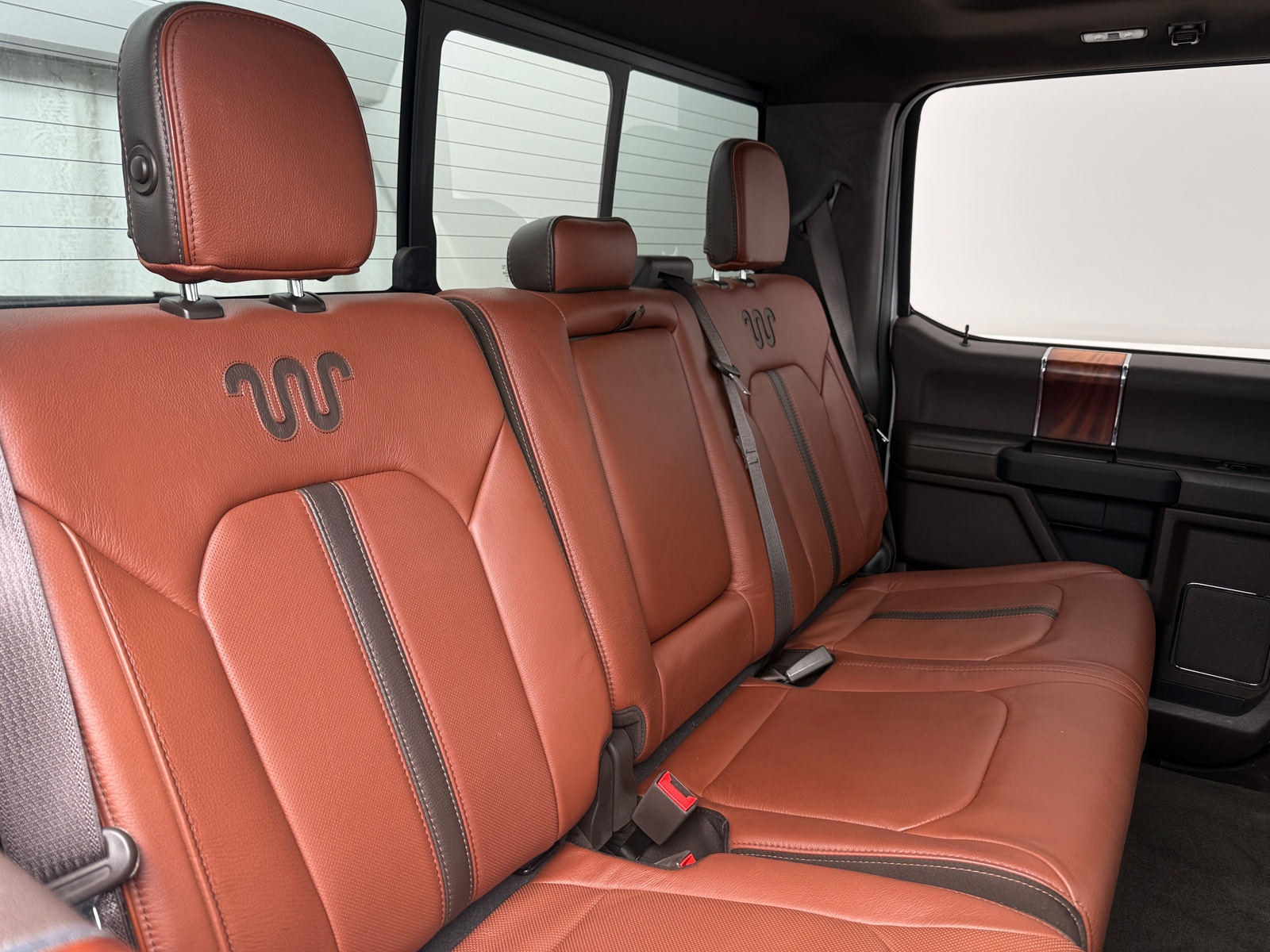 Thumbnail: 2018 Ford Econoline - 5