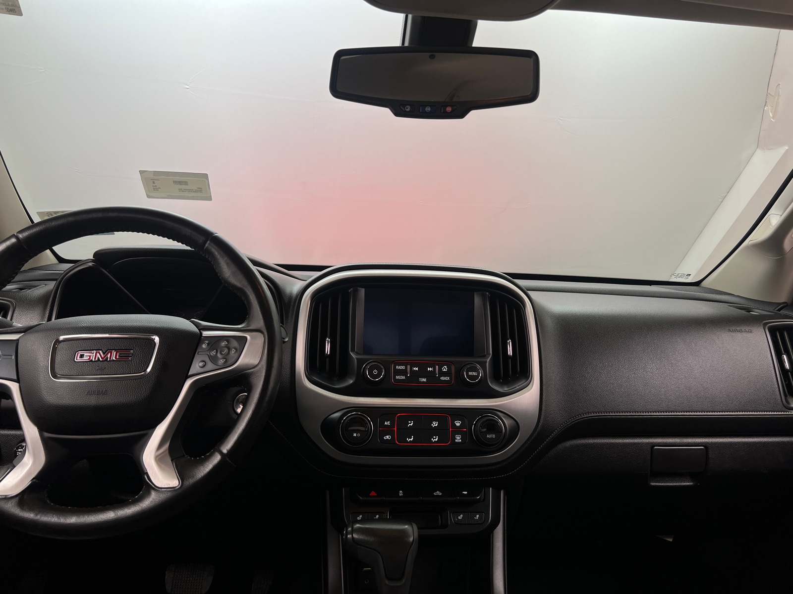 Thumbnail: 2016 GMC Canyon - 2