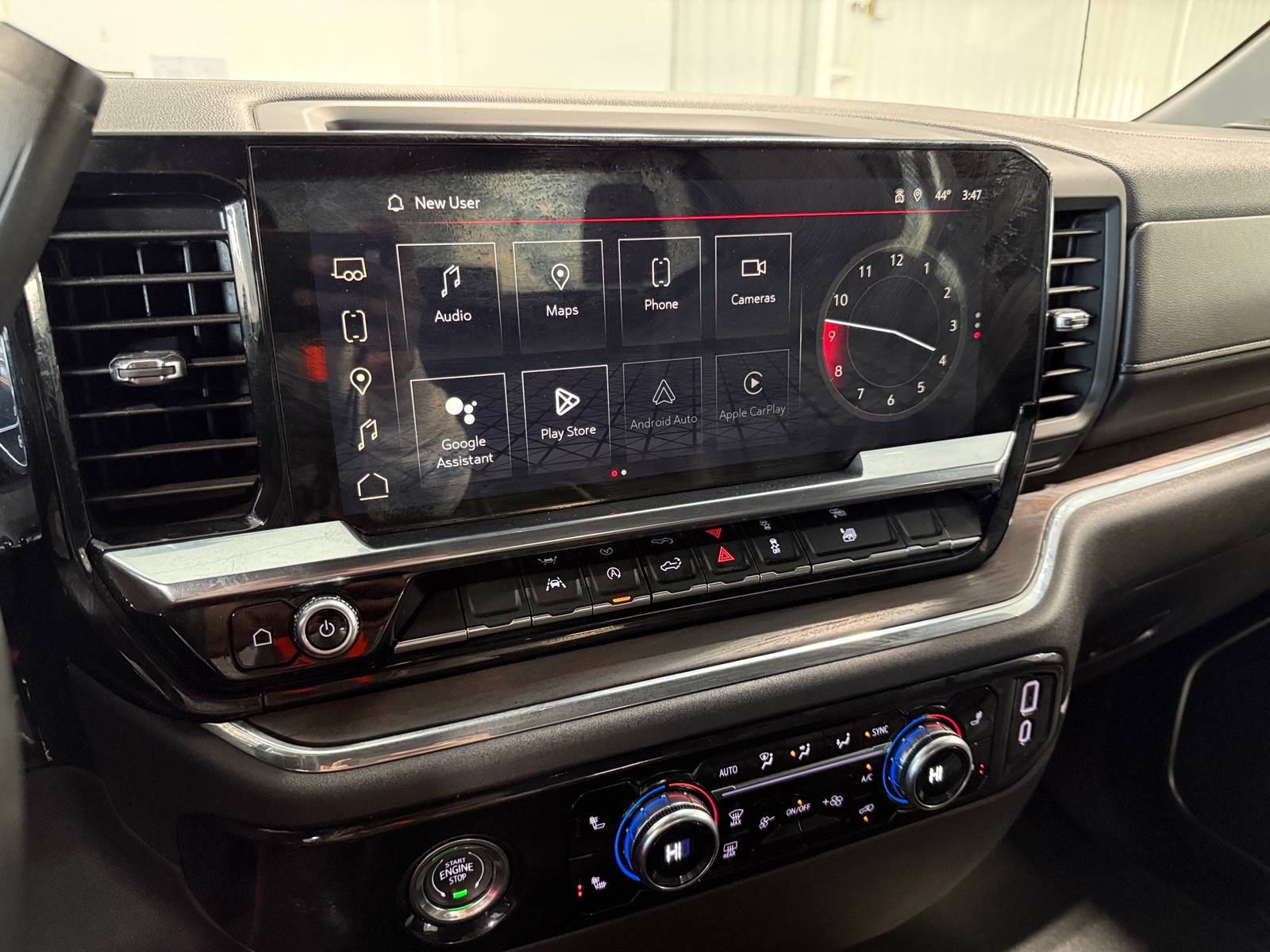 Thumbnail: 2024 GMC Sierra 1500 - 3