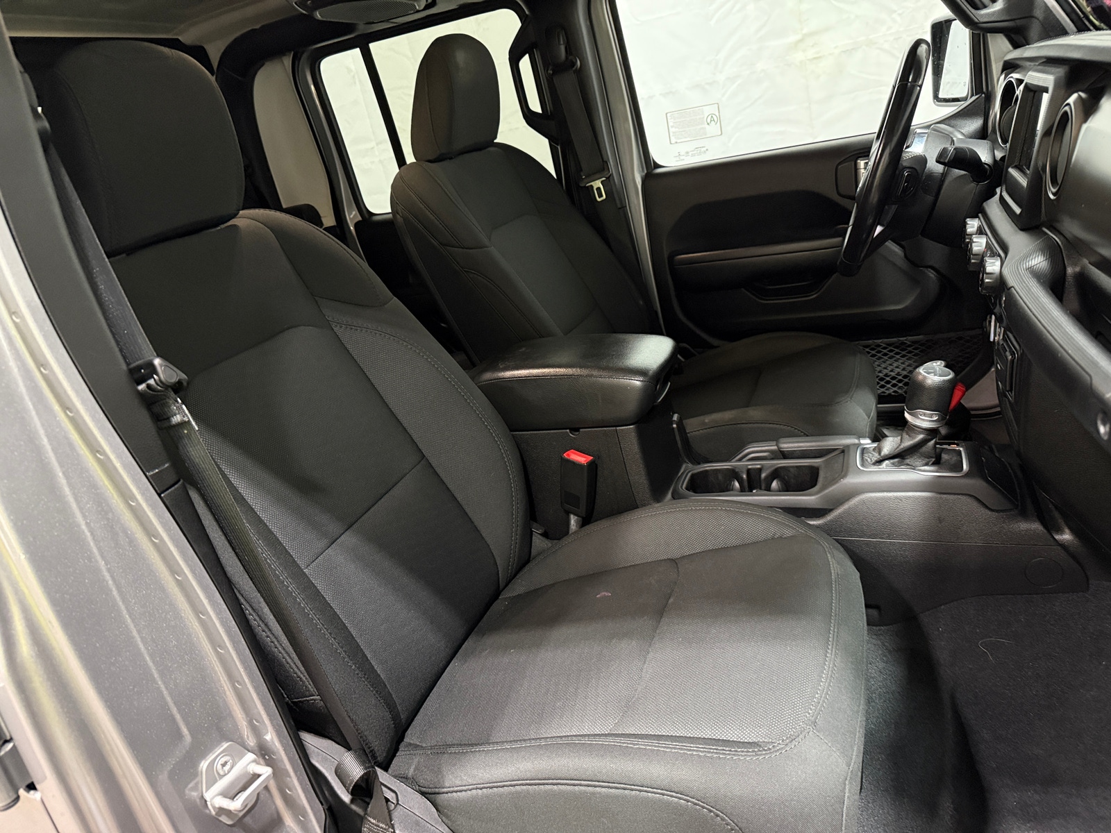 Thumbnail: 2020 Jeep Gladiator - 2