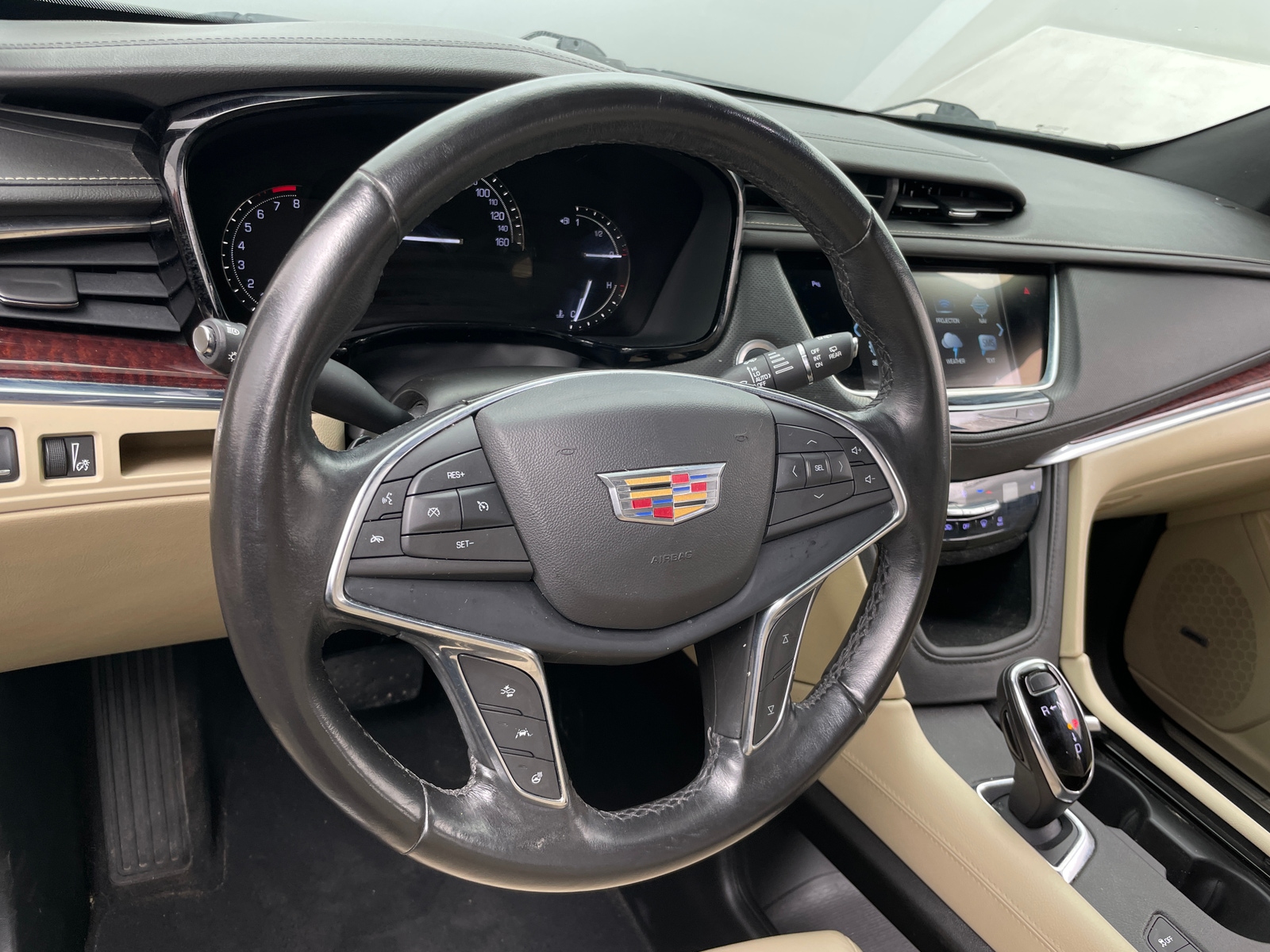 Thumbnail: 2018 Cadillac XT5 - 4