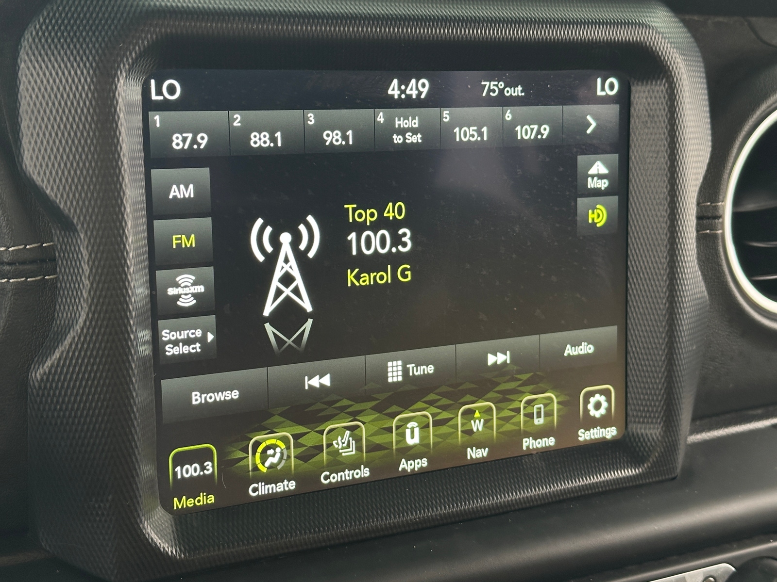 Thumbnail: 2023 Jeep Wrangler - 4