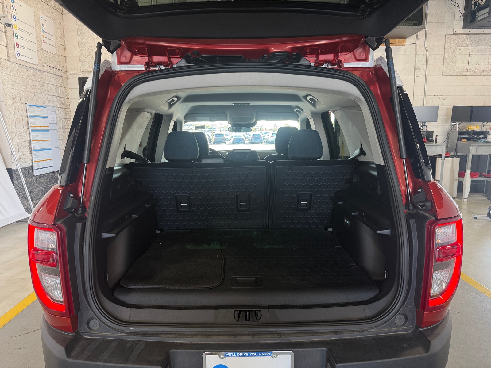 Thumbnail: 2024 Ford Bronco Sport - 7