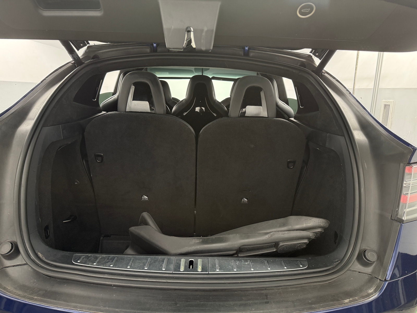 Thumbnail: 2016 Tesla Model X - 6