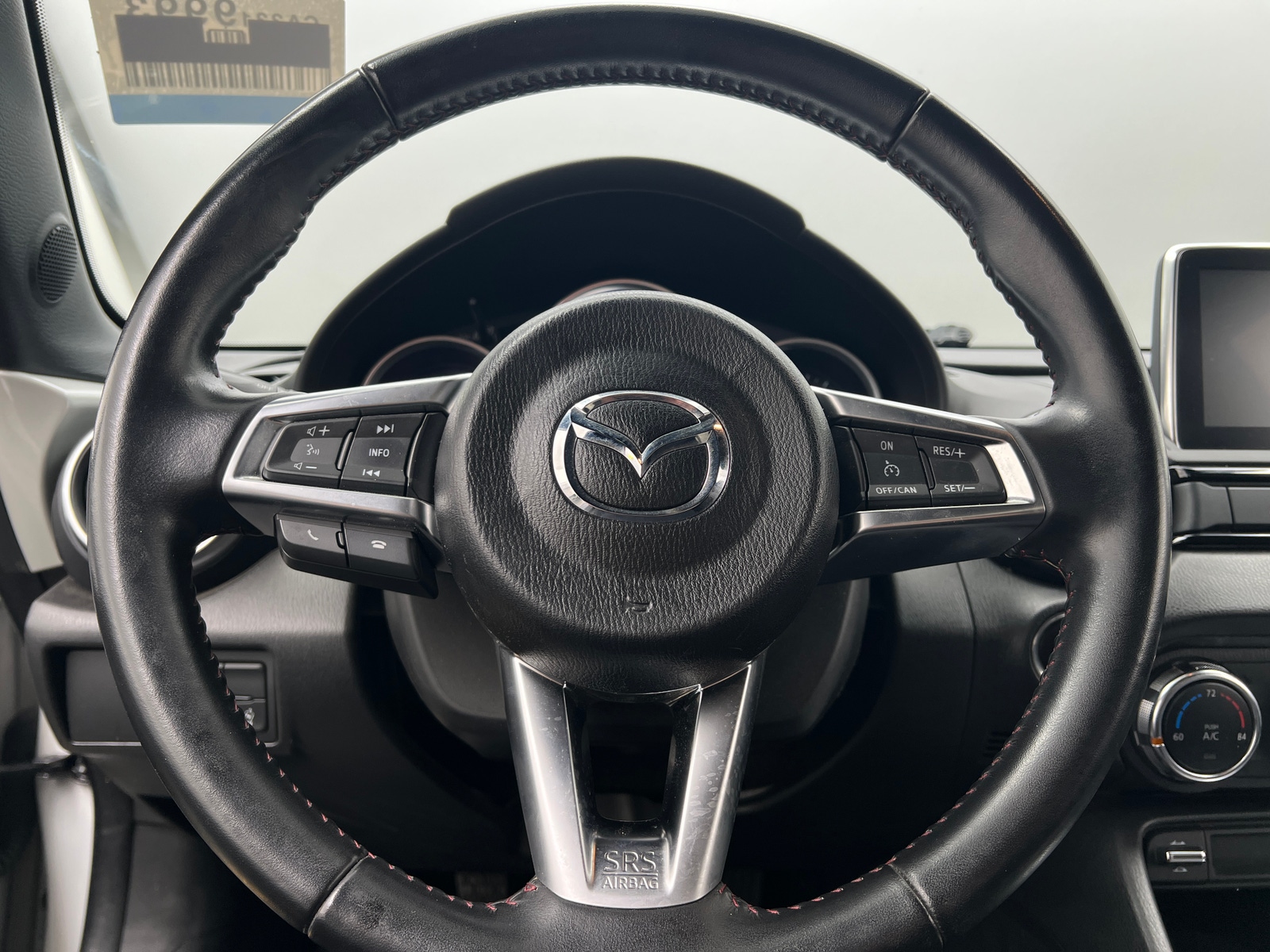 Thumbnail: 2017 Mazda MX-5 Miata - 4