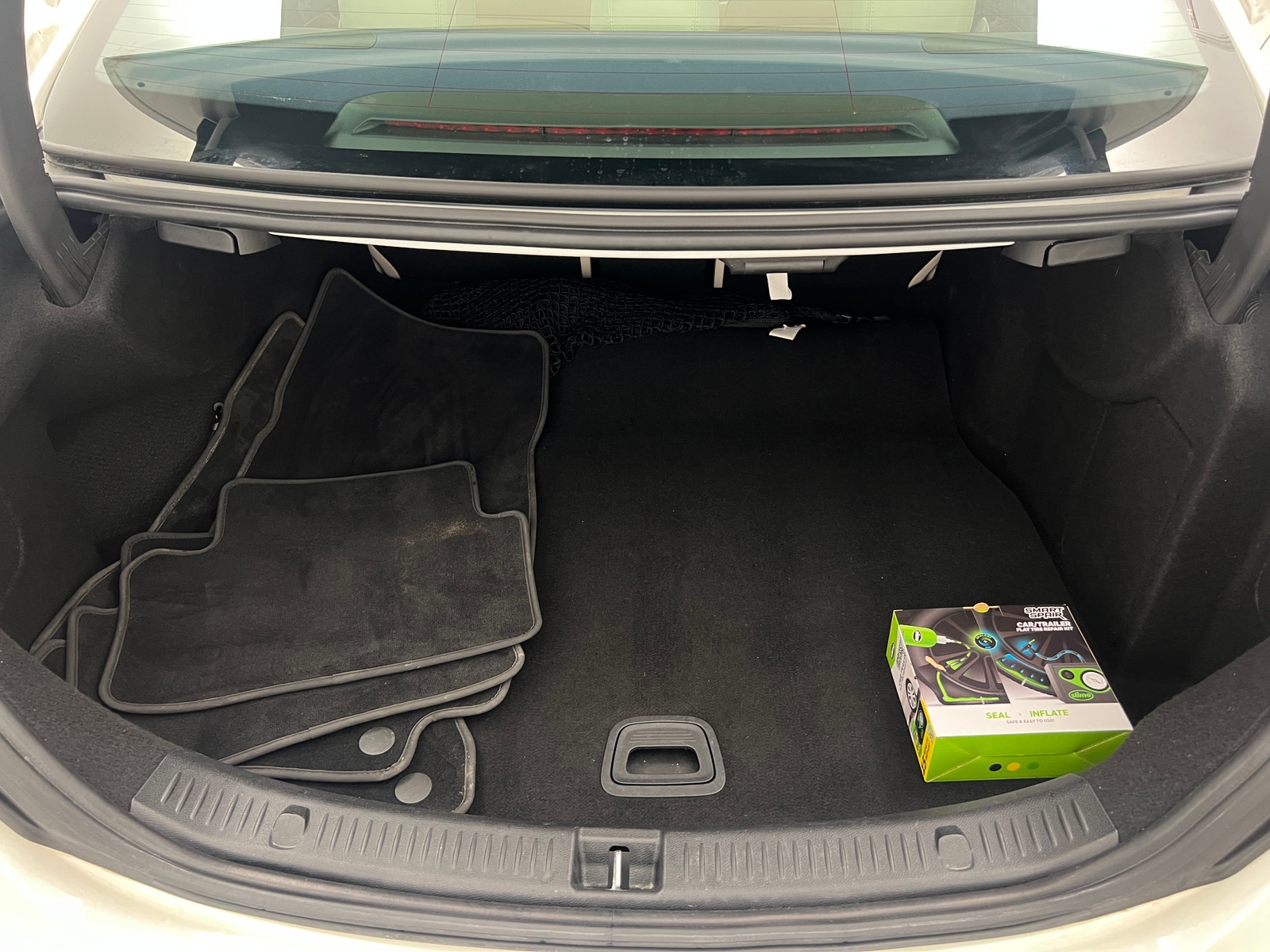 Thumbnail: 2018 Mercedes-Benz E-Class - 6