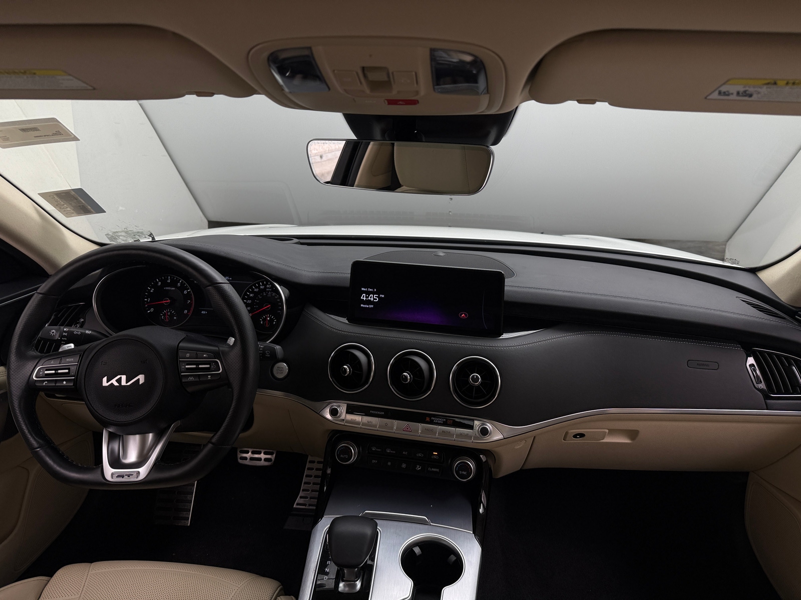 Thumbnail: 2023 Kia Stinger - 2