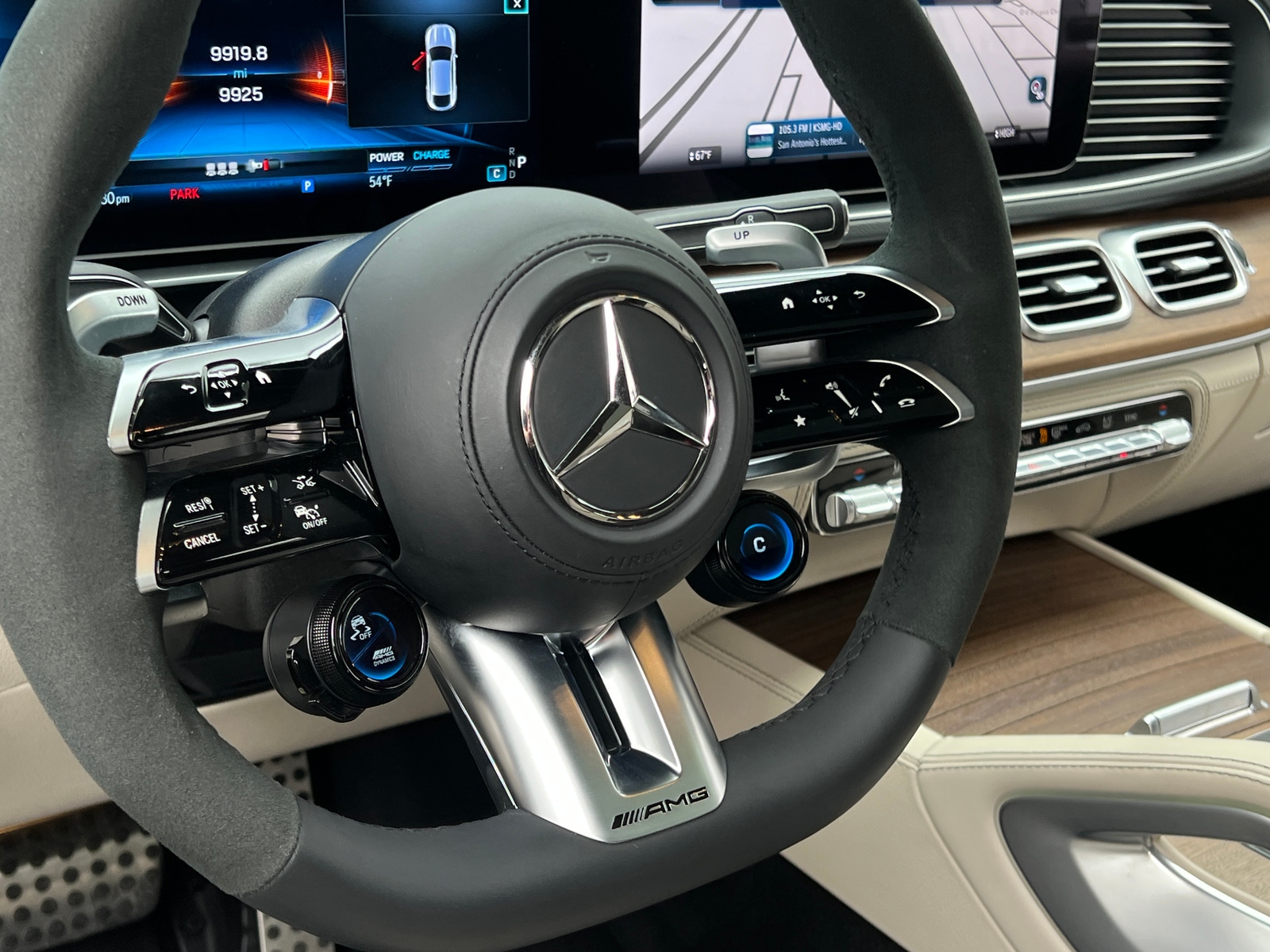 Thumbnail: 2024 Mercedes-Benz GLE - 4