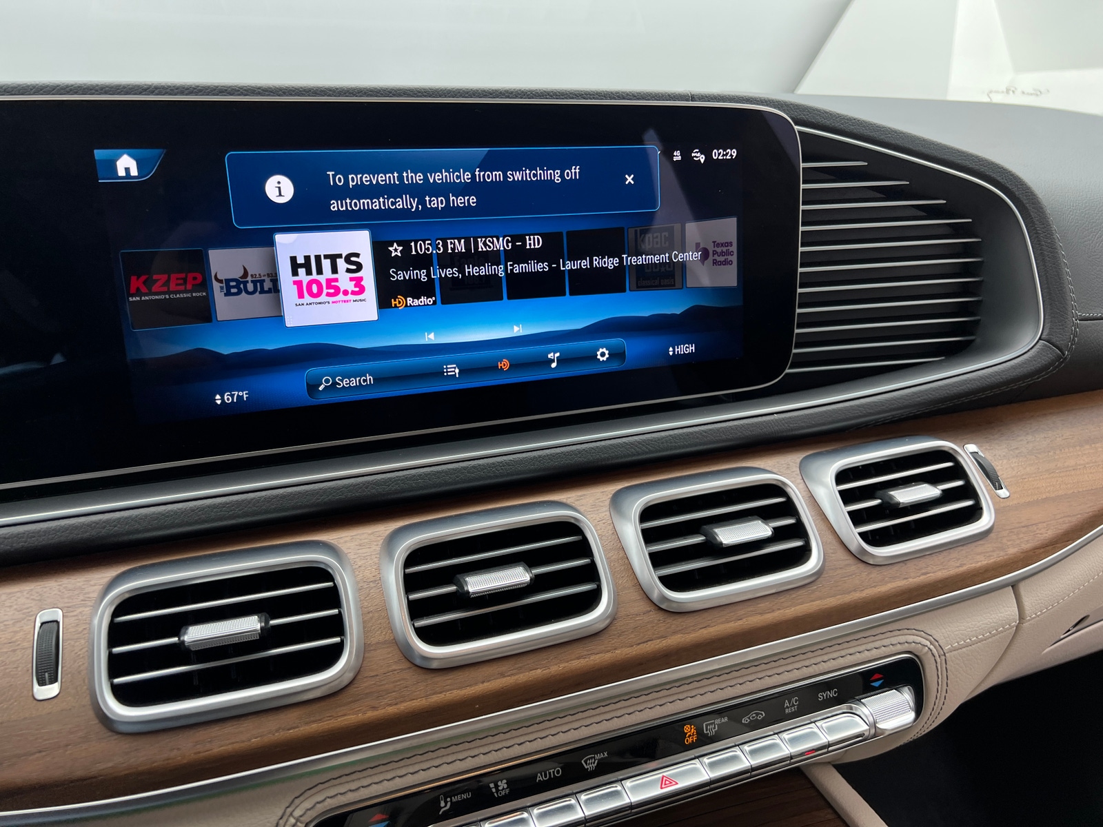 Thumbnail: 2024 Mercedes-Benz GLE - 3