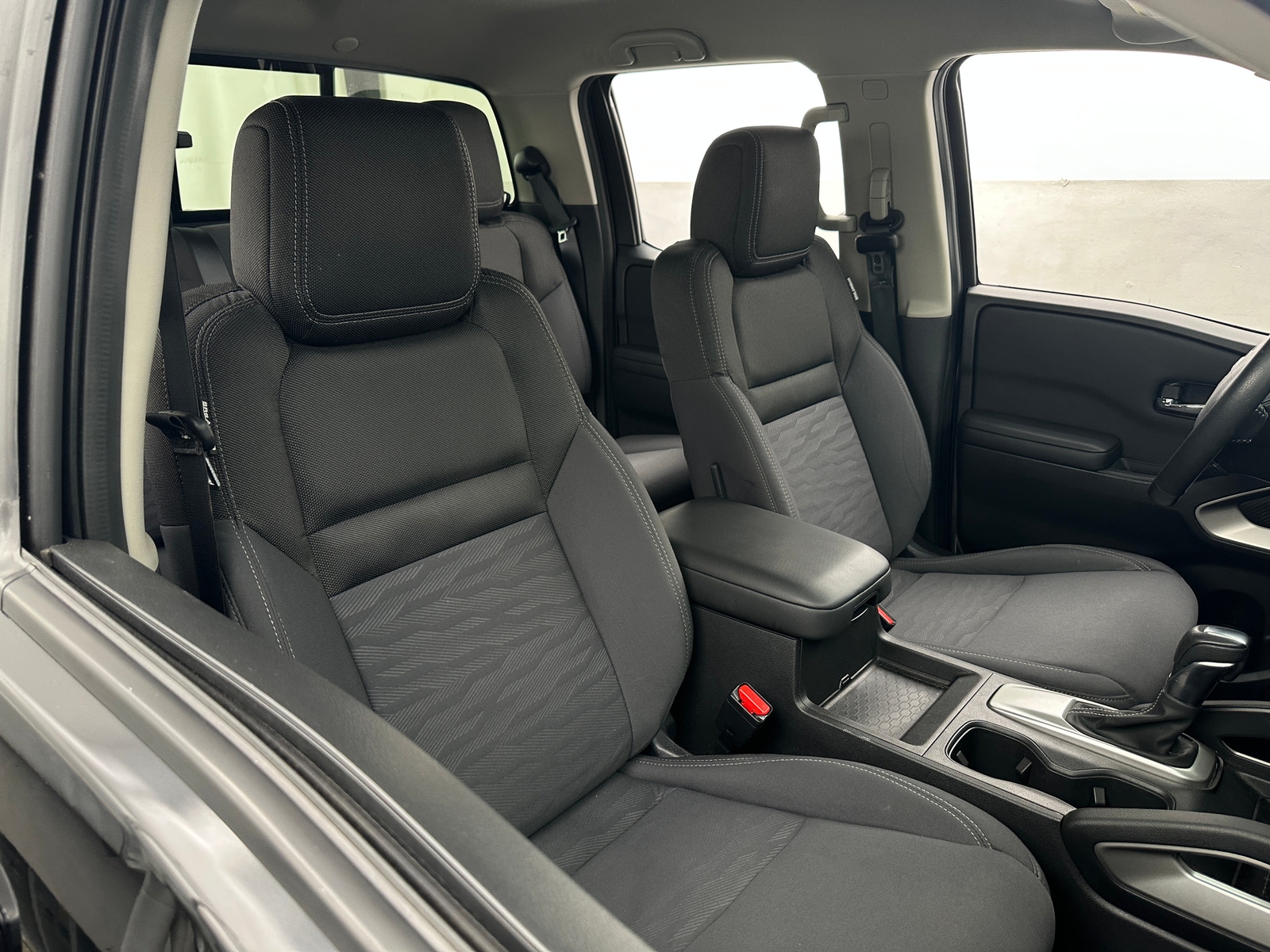 Thumbnail: 2024 Nissan Frontier - 2