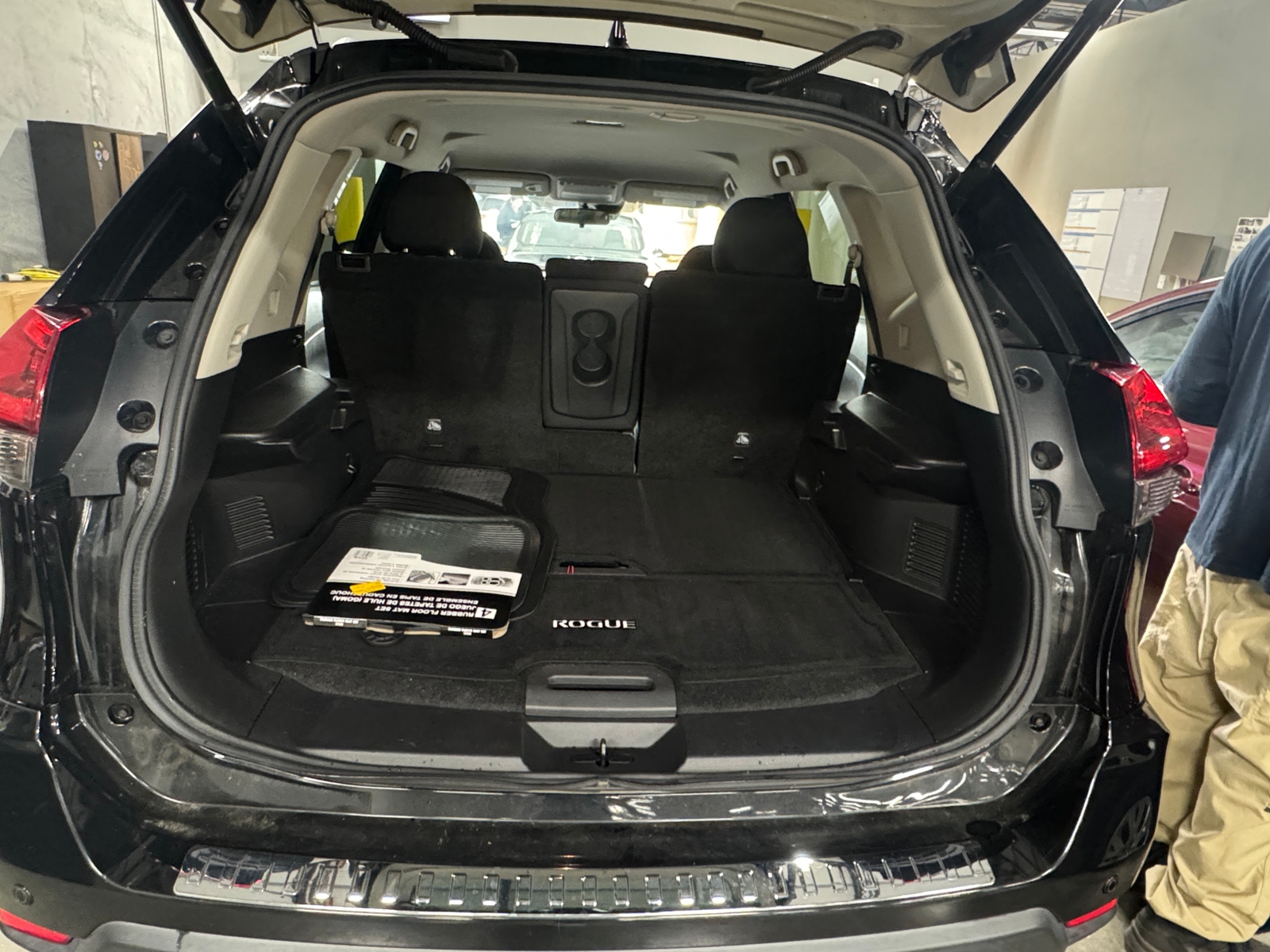 Thumbnail: 2019 Nissan Rogue - 7