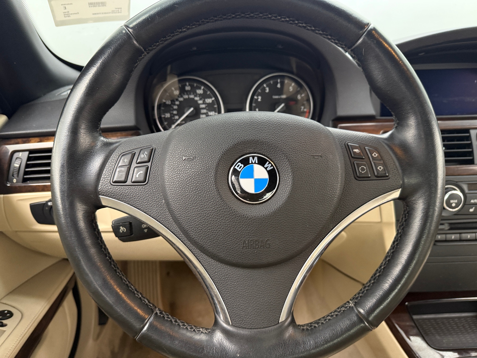 Thumbnail: 2012 BMW 3 Series - 4