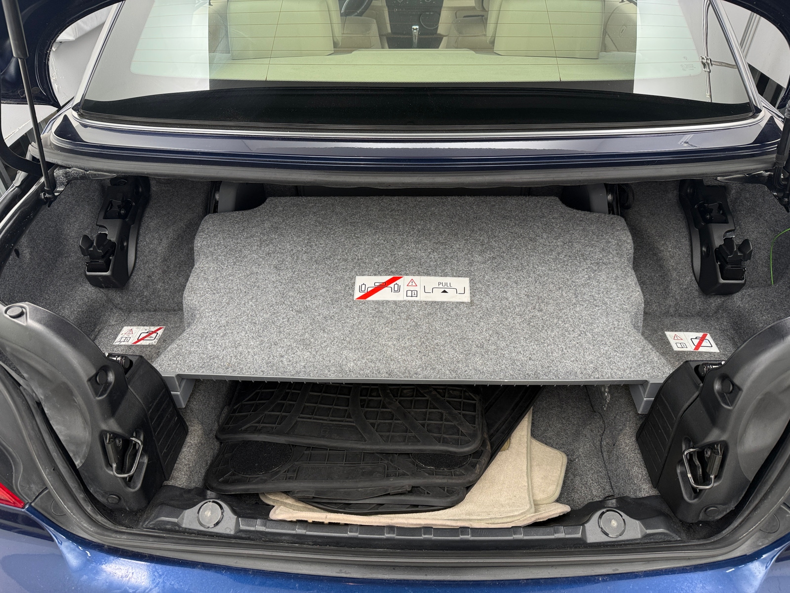 Thumbnail: 2012 BMW 3 Series - 6