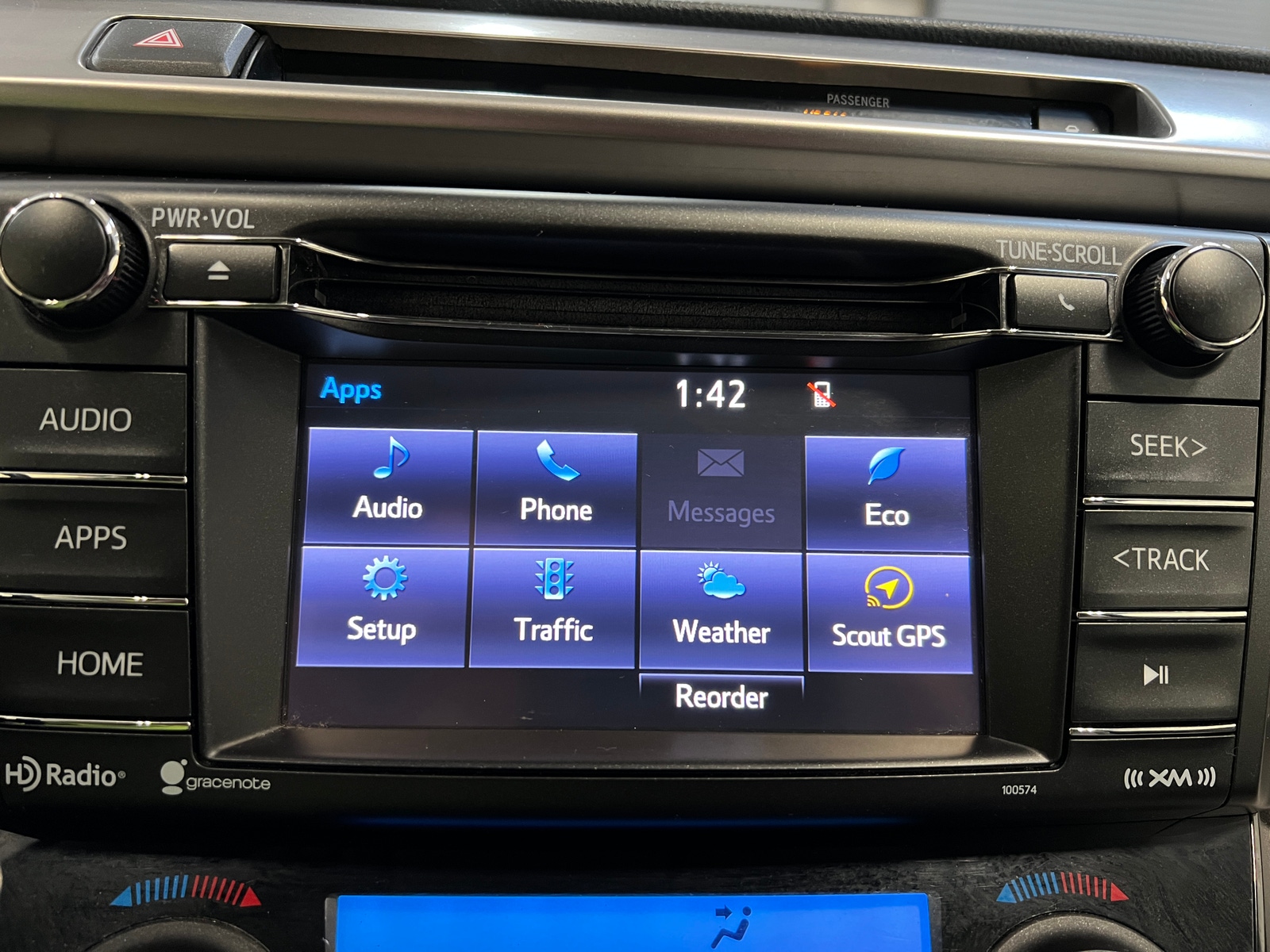 Thumbnail: 2016 Toyota RAV4 - 4