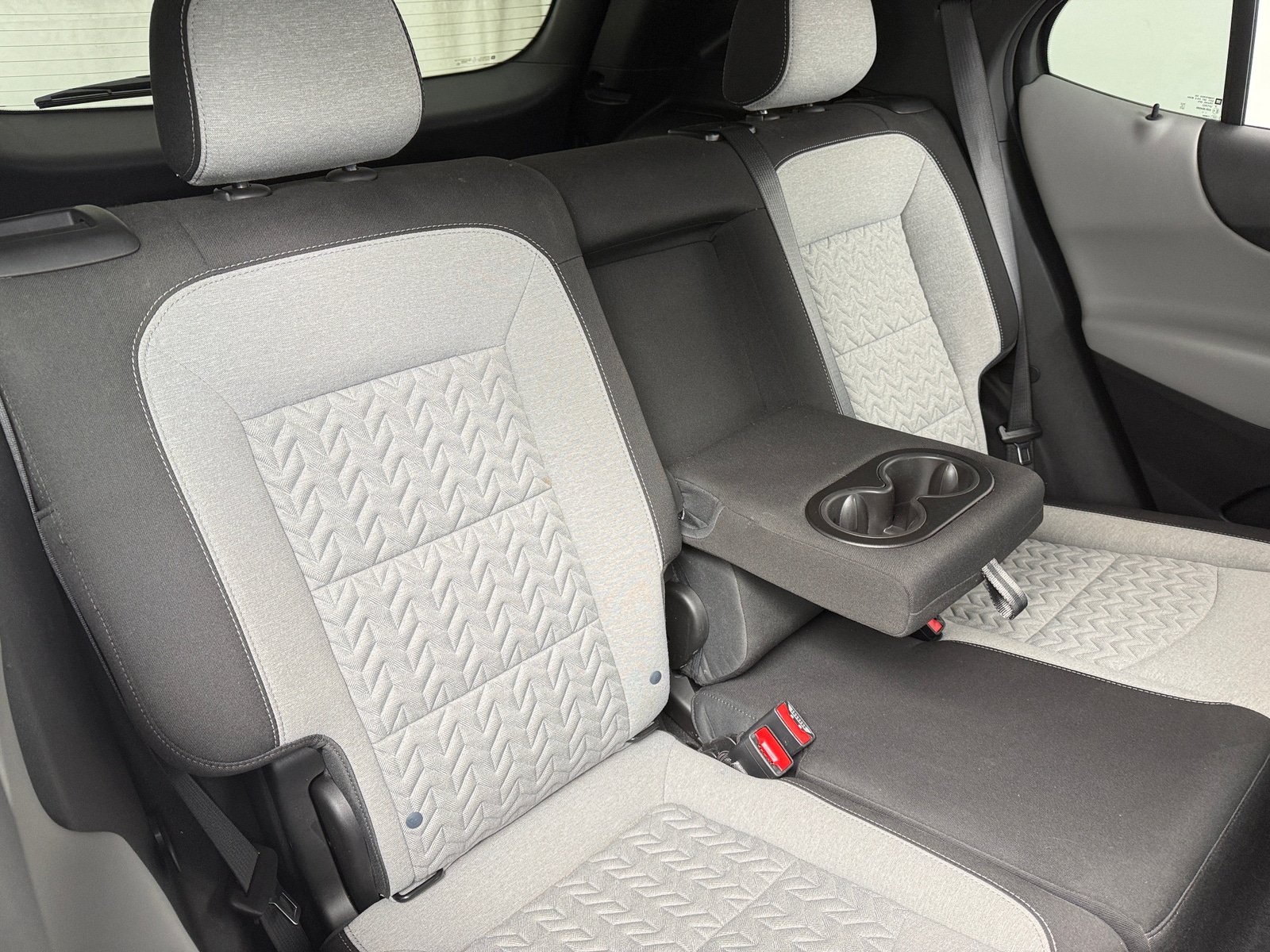 Thumbnail: 2022 Chevrolet Equinox - 6