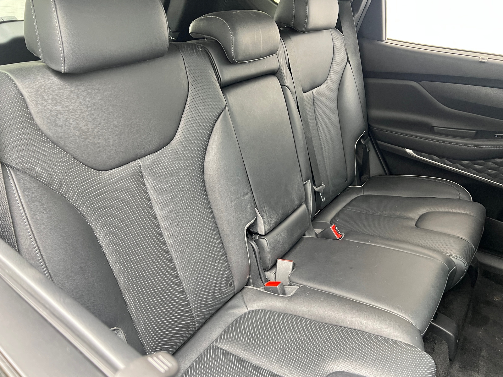 Thumbnail: 2022 Hyundai Santa Fe - 5