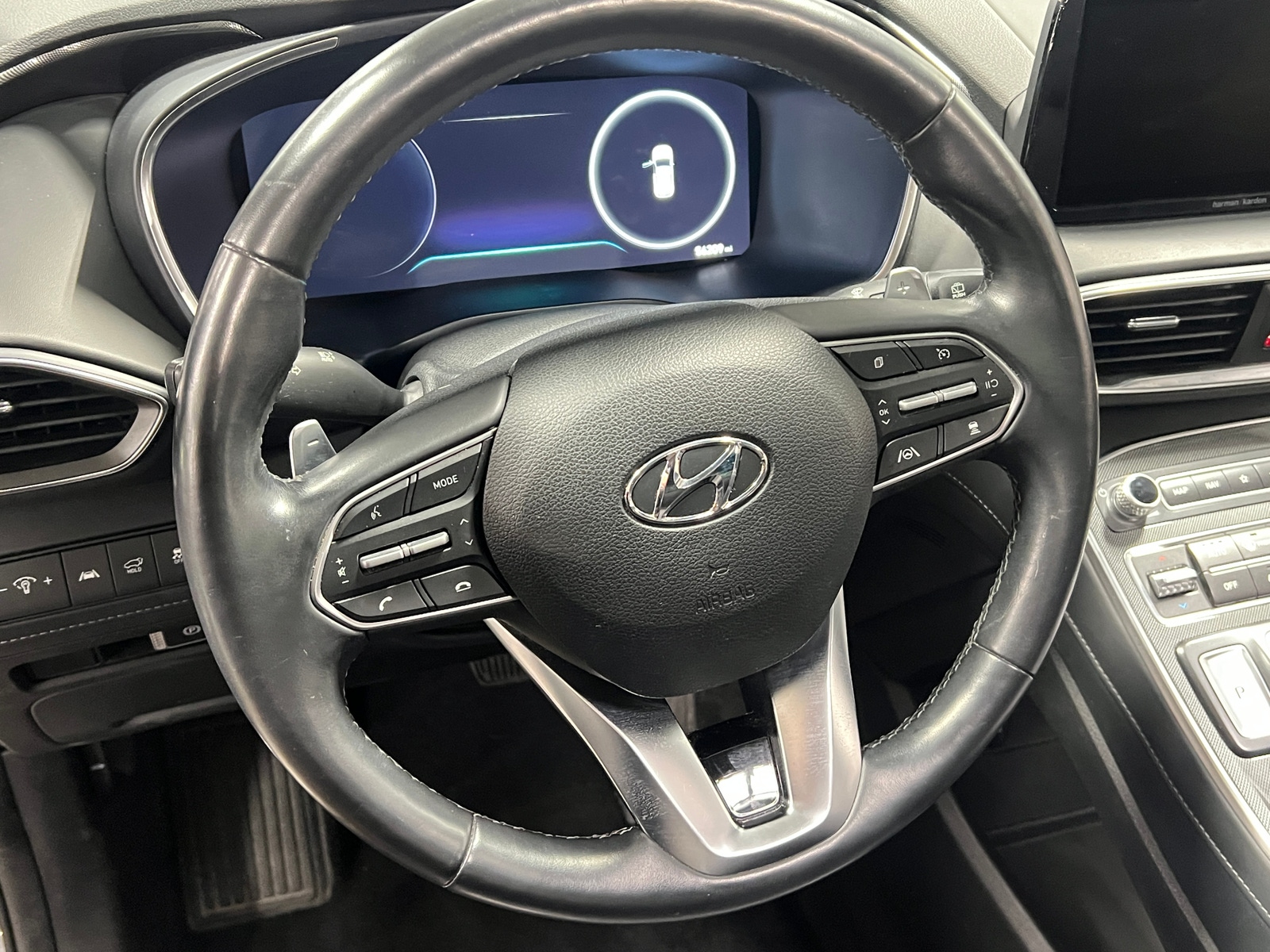 Thumbnail: 2022 Hyundai Santa Fe - 4