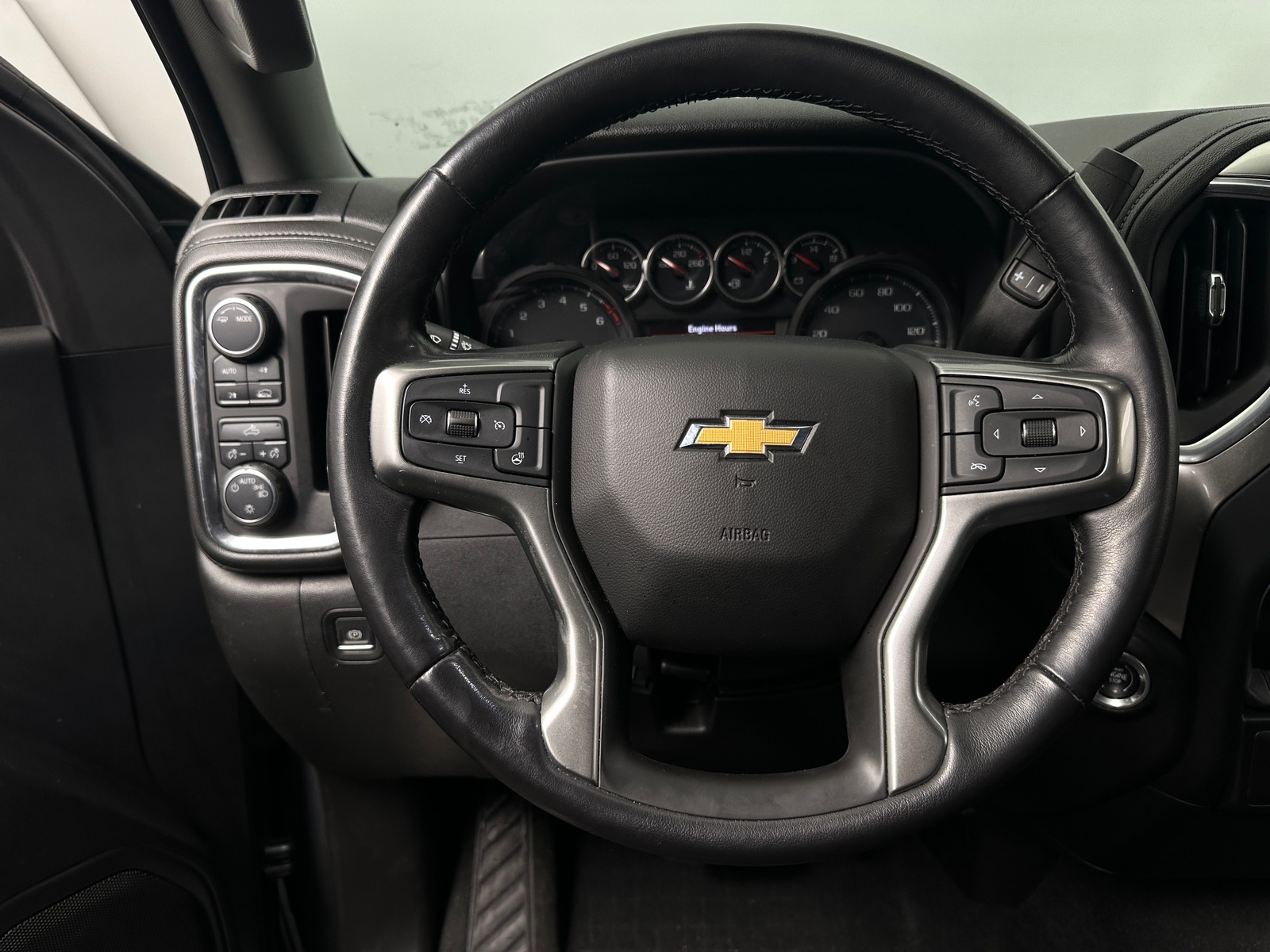 Thumbnail: 2021 Chevrolet Silverado 1500 - 5