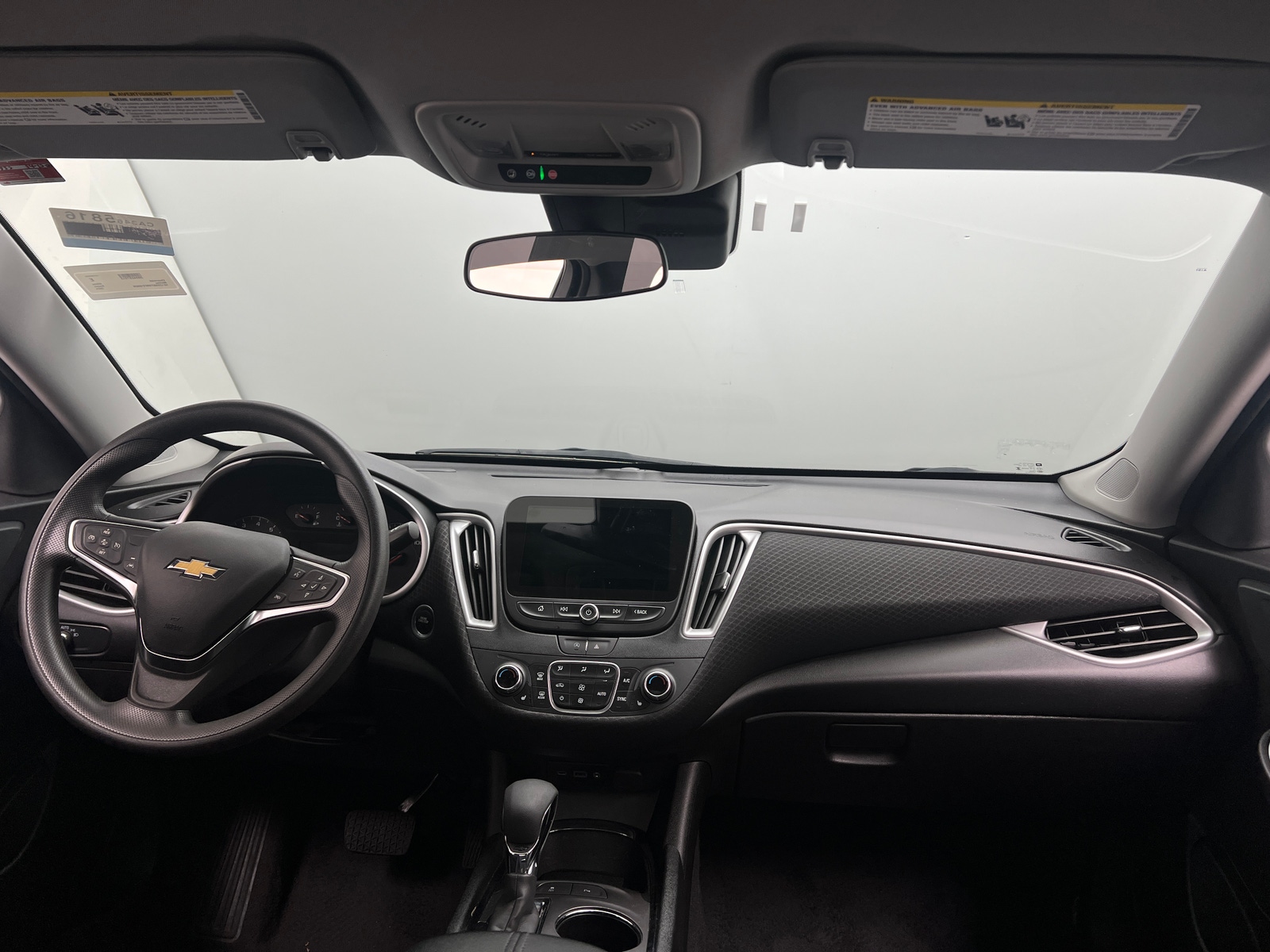 Thumbnail: 2024 Chevrolet Malibu - 3