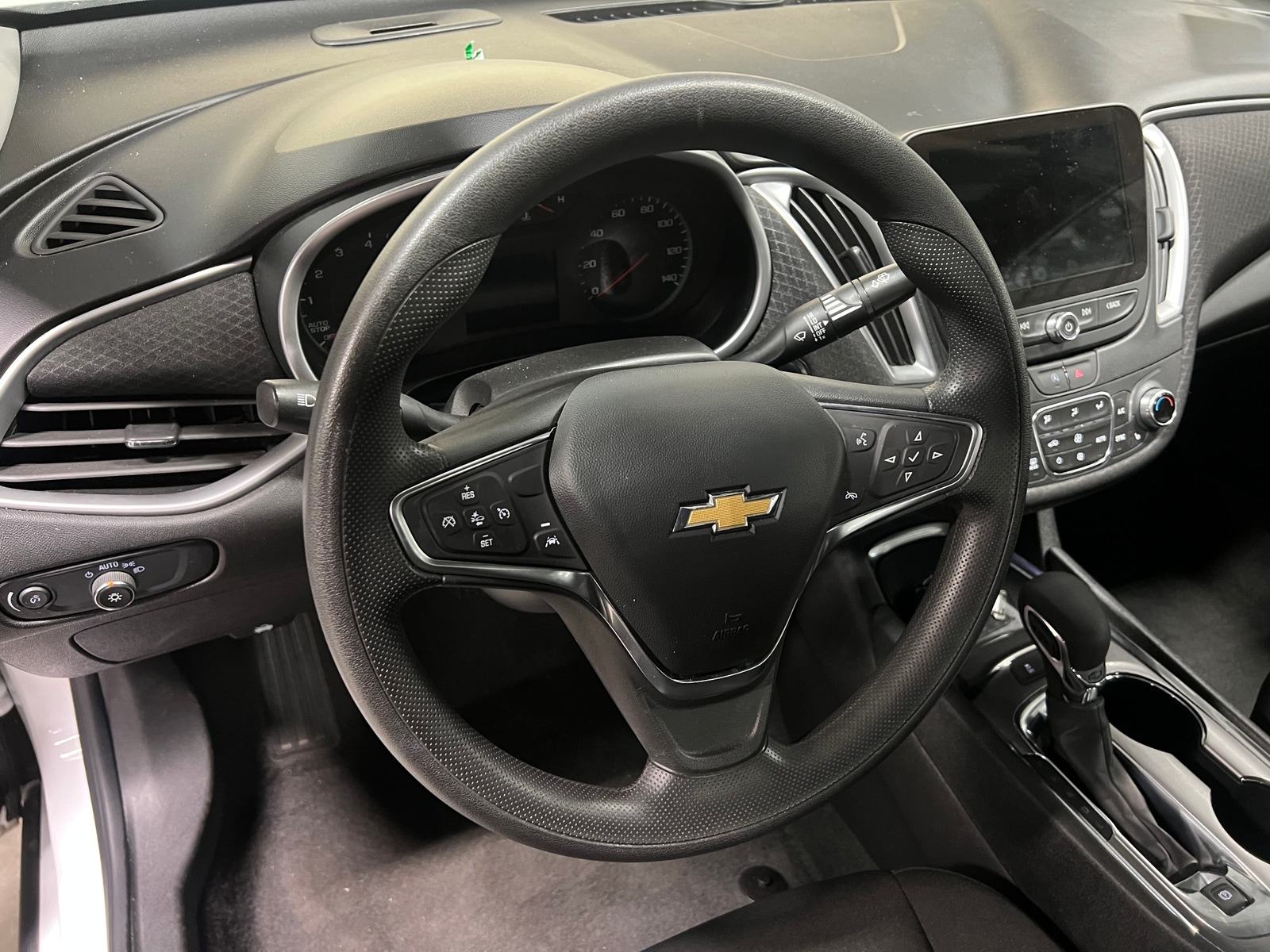 Thumbnail: 2024 Chevrolet Malibu - 5