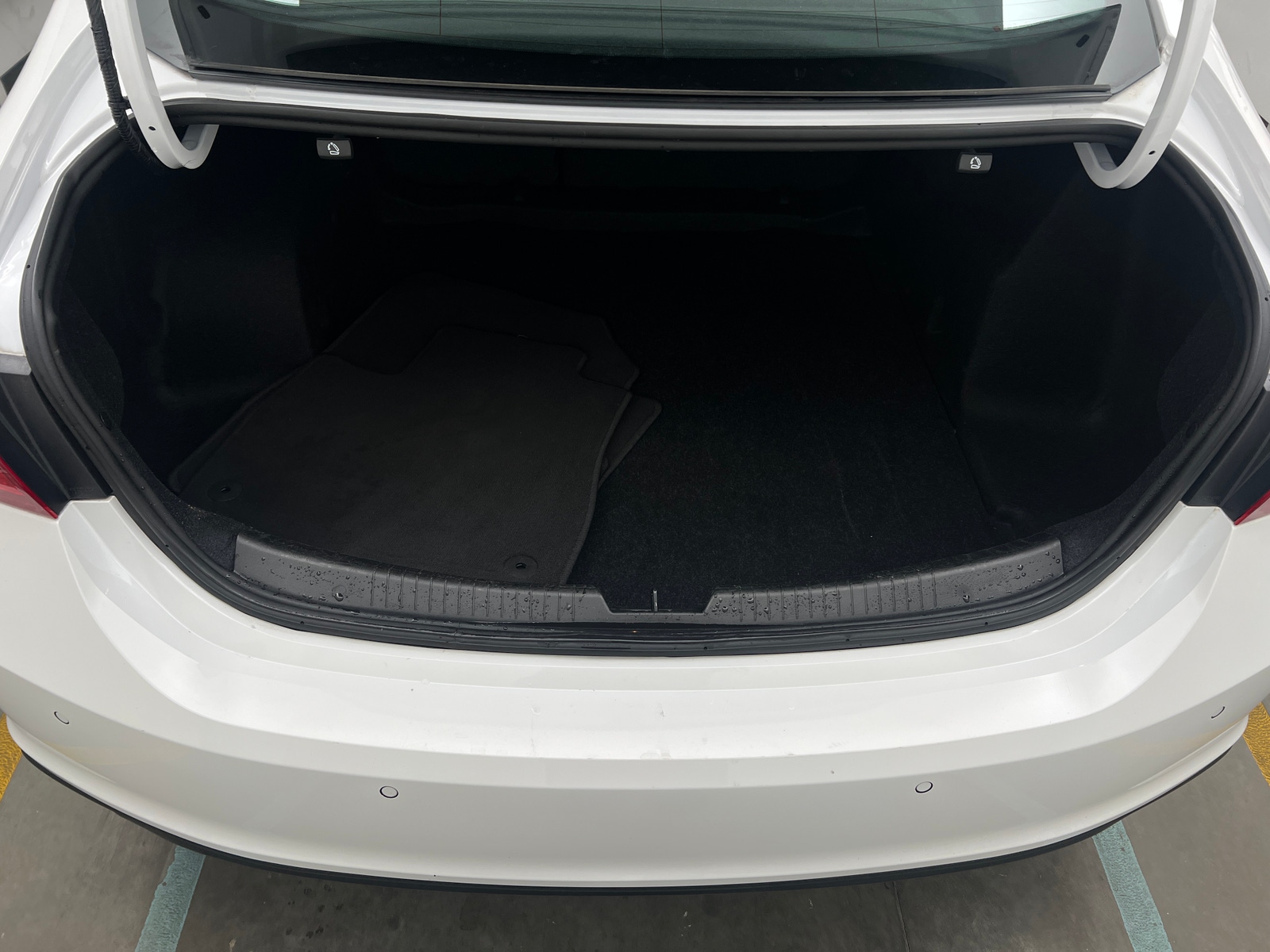 Thumbnail: 2024 Chevrolet Malibu - 7