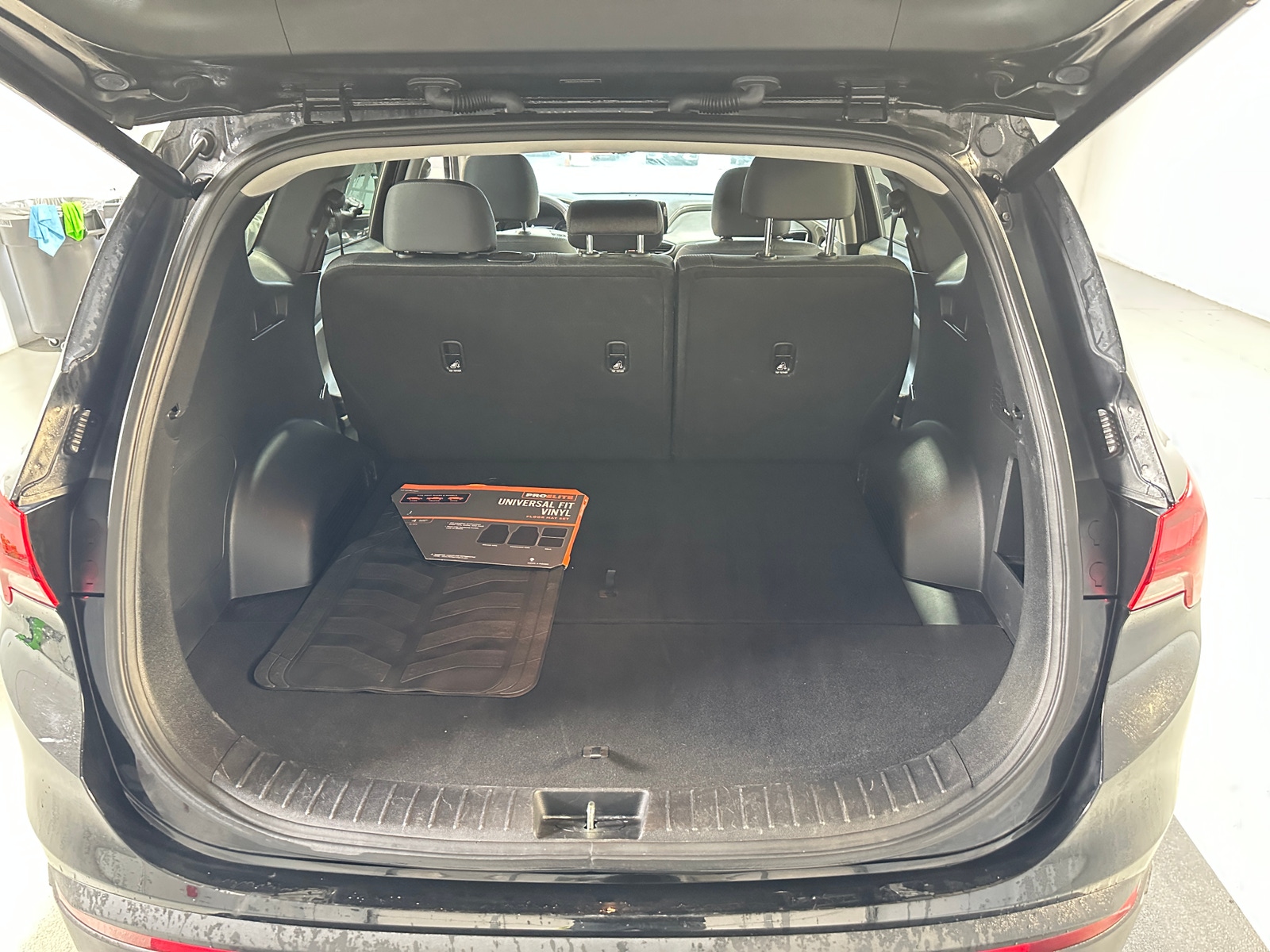 Thumbnail: 2023 Hyundai Santa Fe - 7