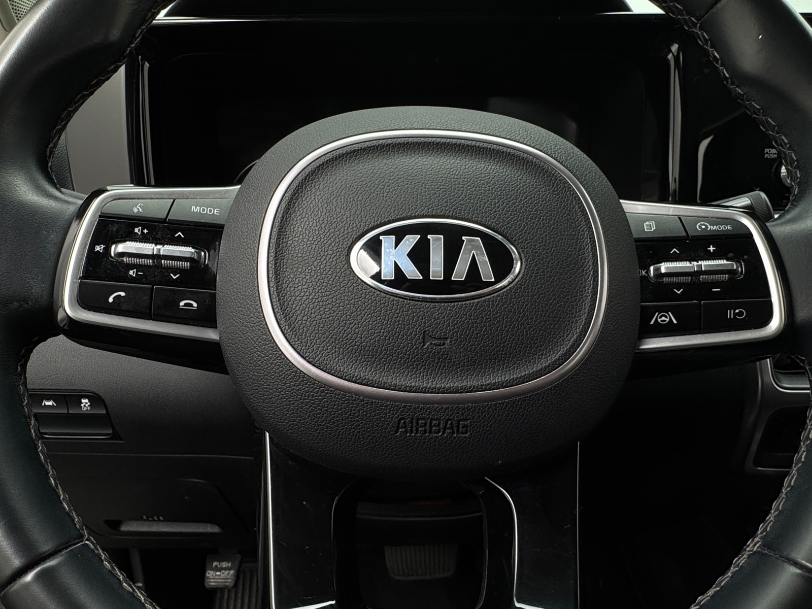 Thumbnail: 2021 Kia Sorento - 4