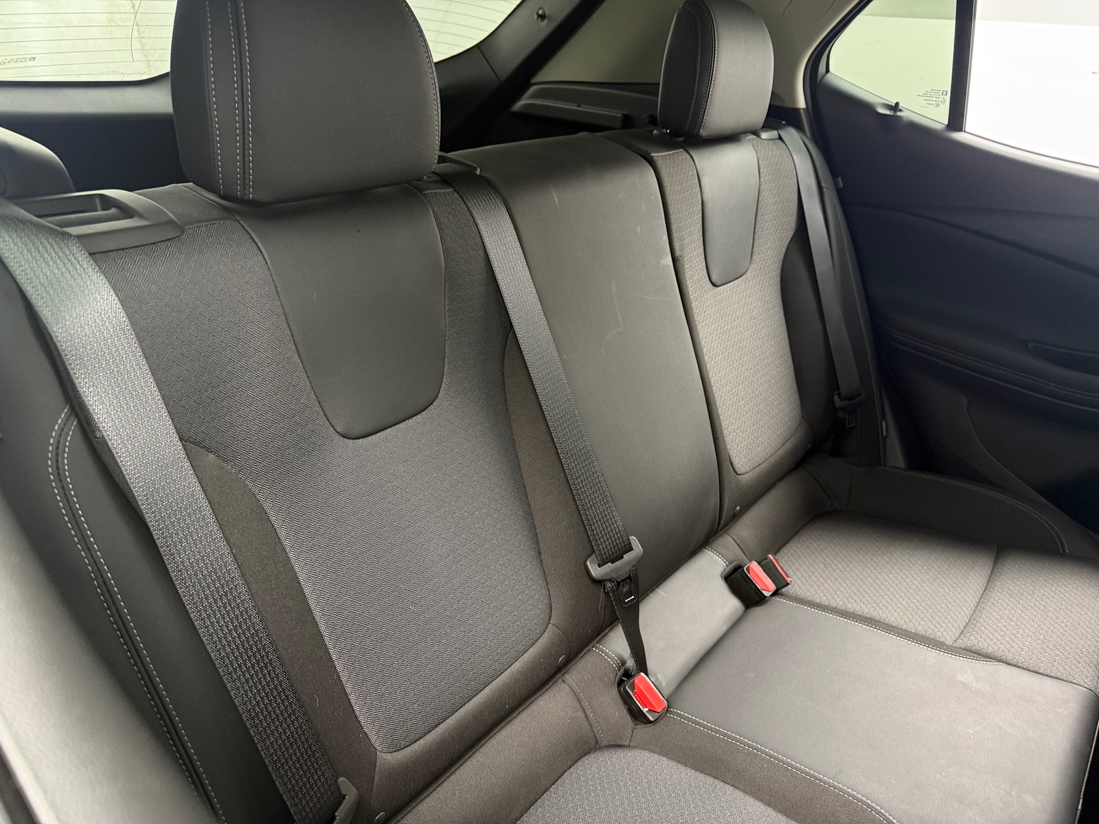 Thumbnail: 2022 Buick Encore GX - 6