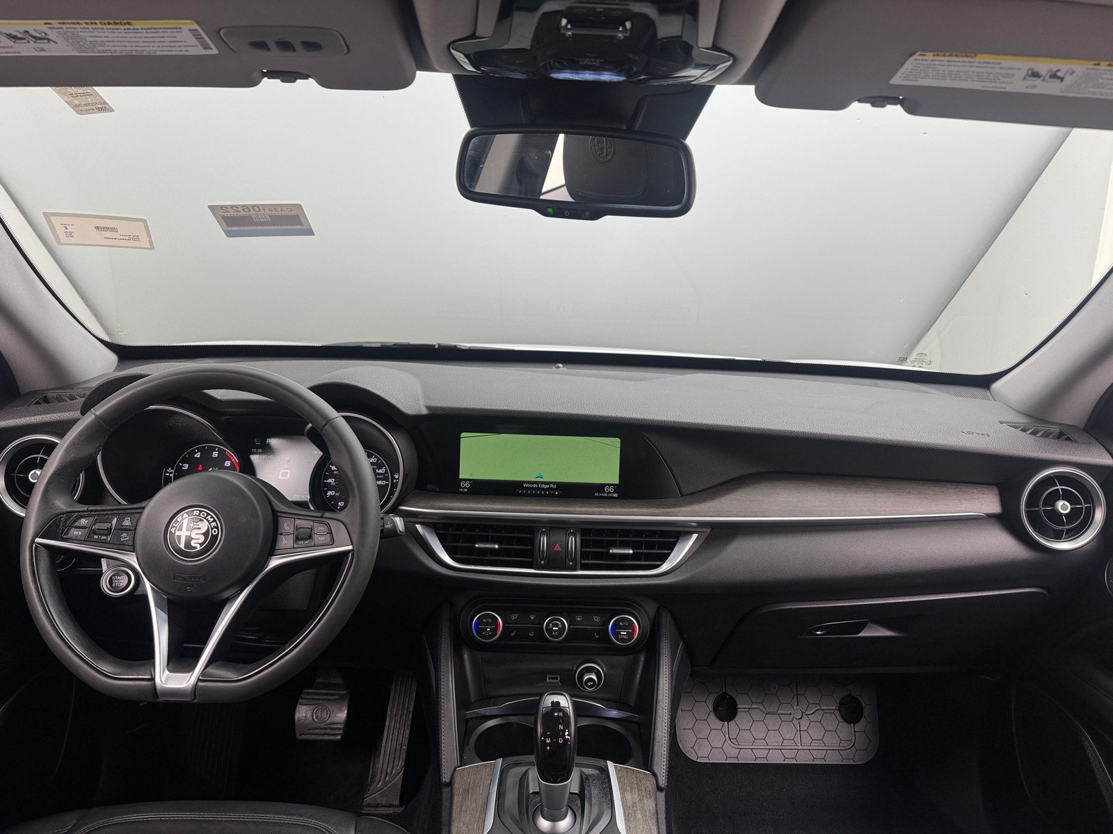 Thumbnail: 2018 Alfa Romeo Stelvio - 2