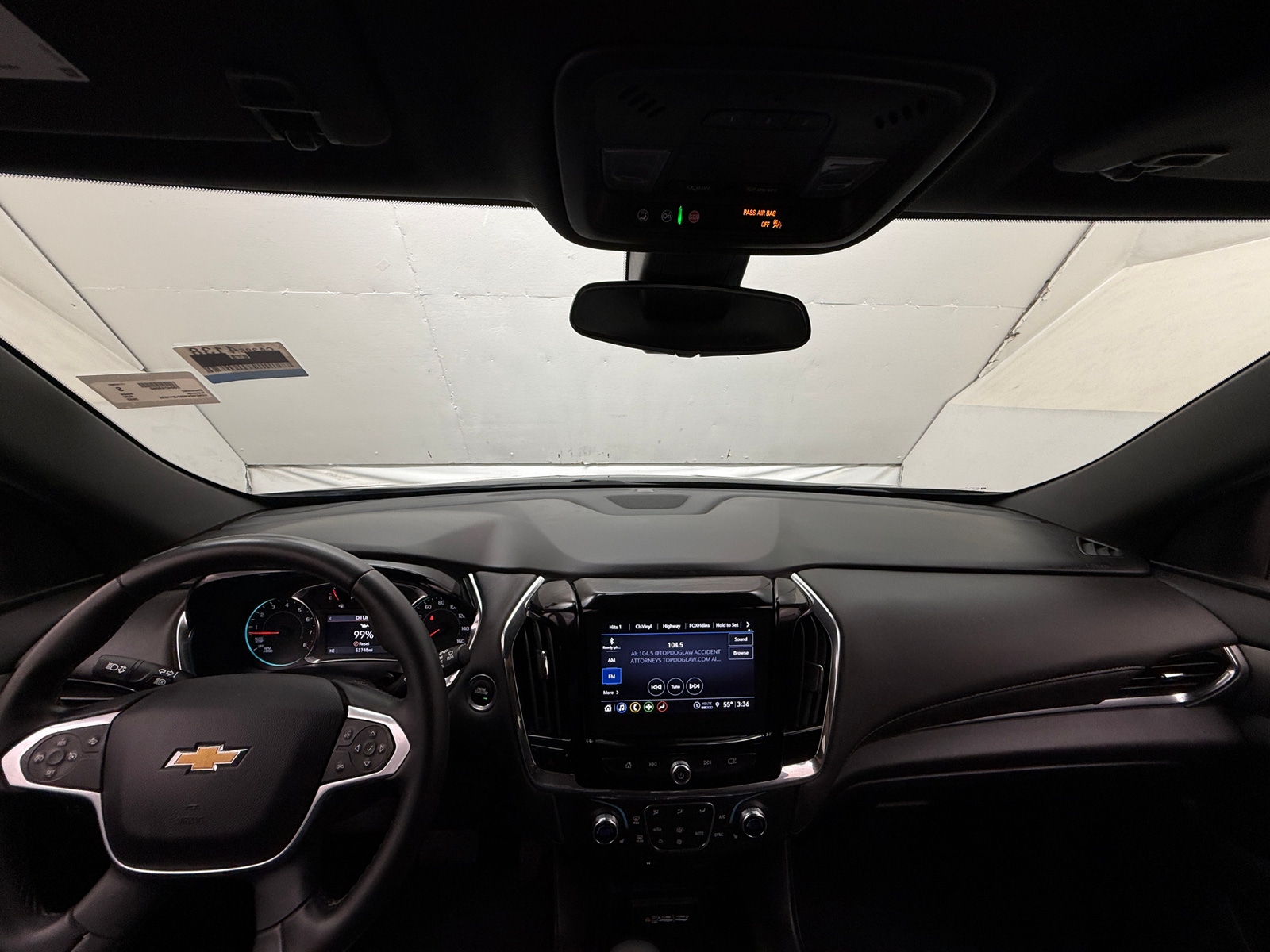 Thumbnail: 2023 Chevrolet Traverse - 3