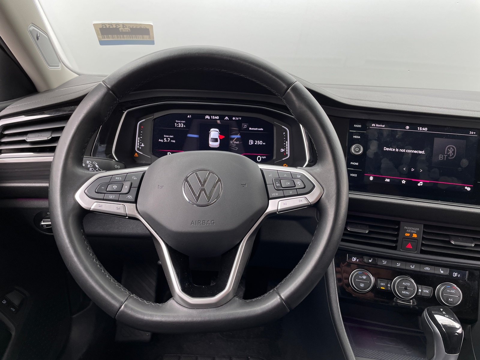 Thumbnail: 2023 Volkswagen Jetta - 4