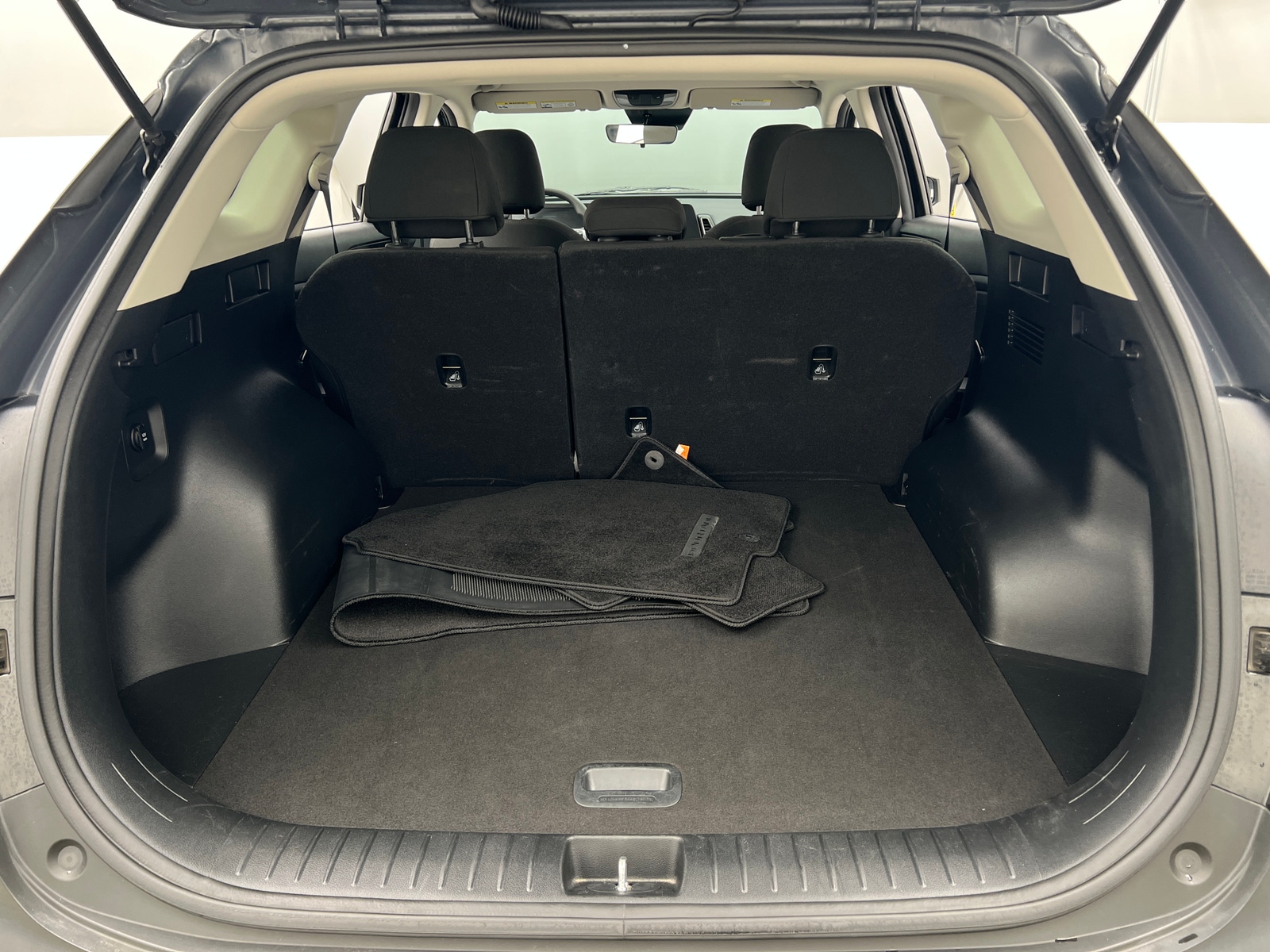 Thumbnail: 2024 Kia Sportage - 7