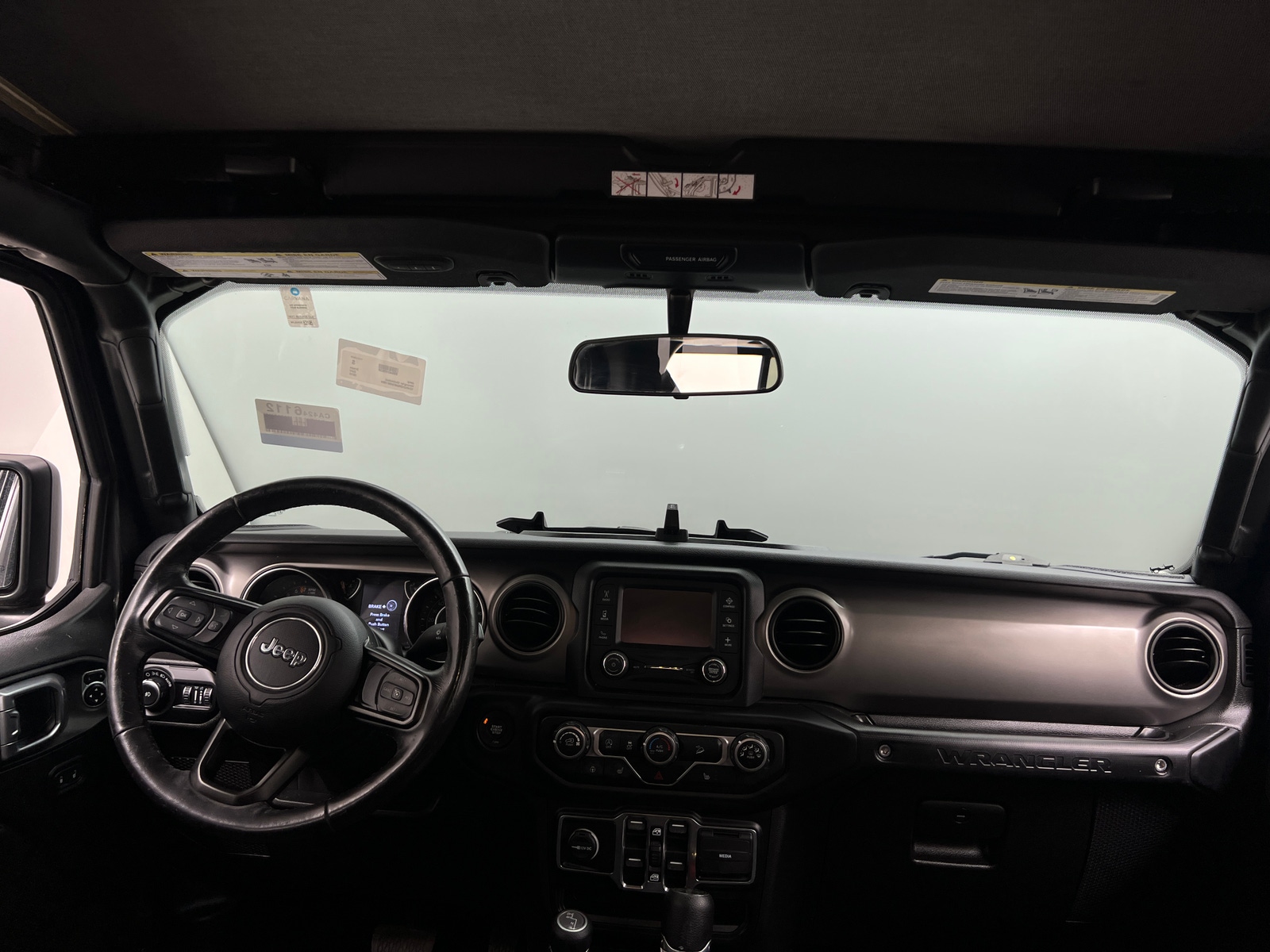 Thumbnail: 2019 Jeep Wrangler - 3