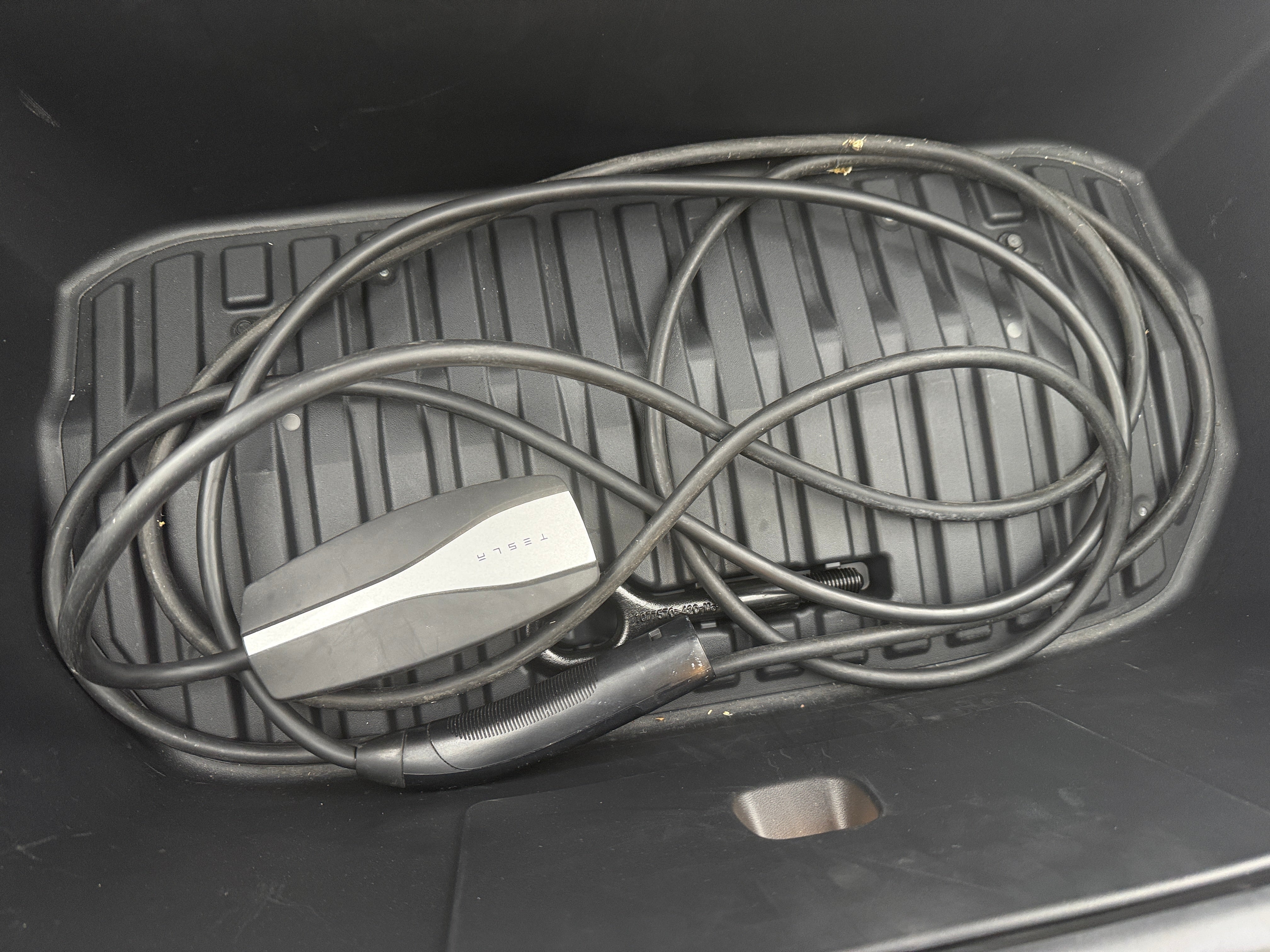 Used 2021 Tesla Model Y Long Range with VIN 5YJYGDEE1MF065053 for sale in Northfield, Minnesota