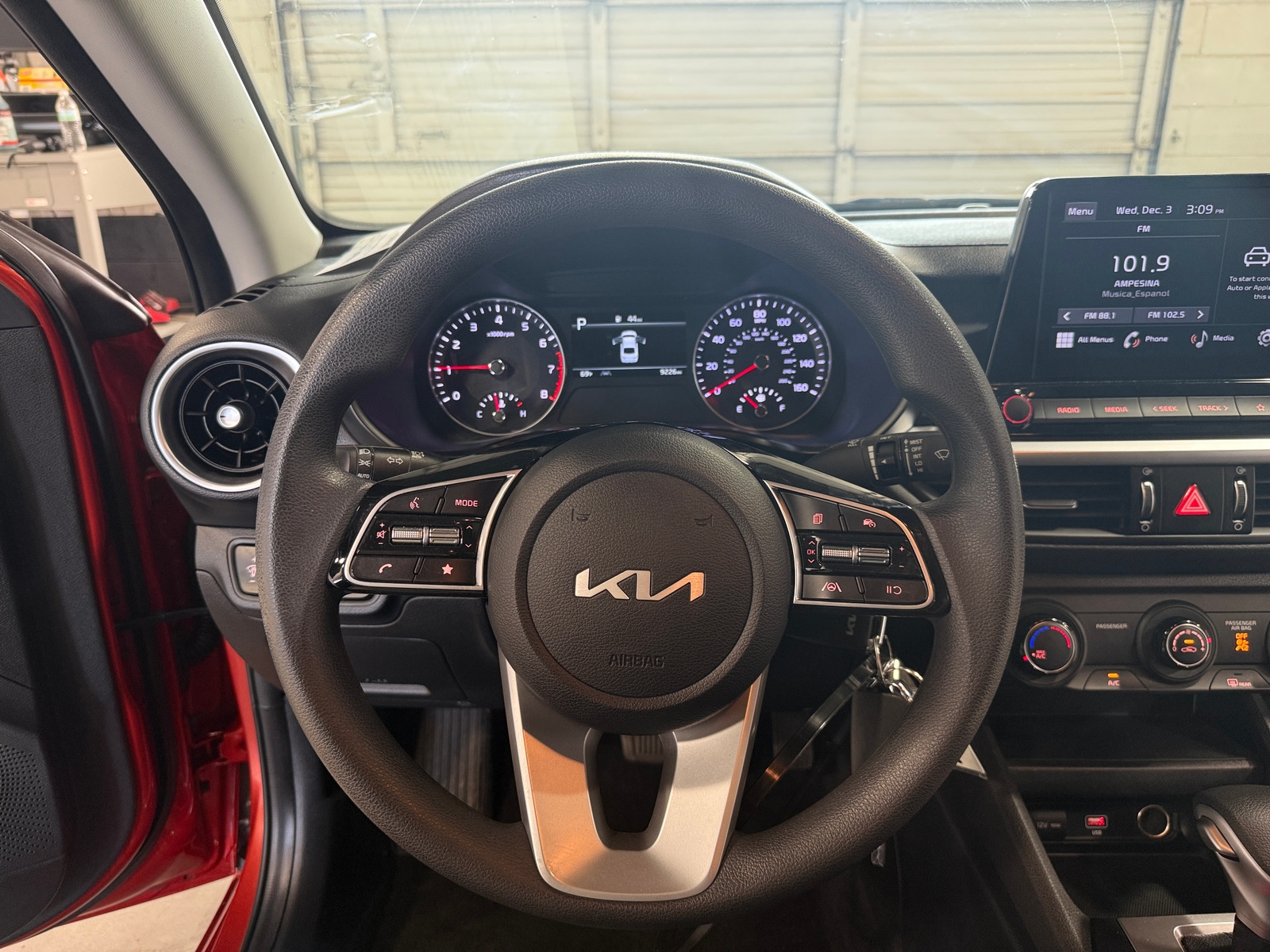 Thumbnail: 2023 Kia Forte - 5