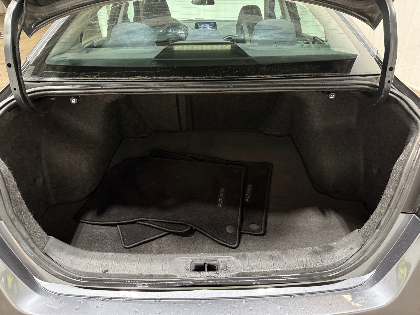 Thumbnail: 2019 Nissan Altima - 7